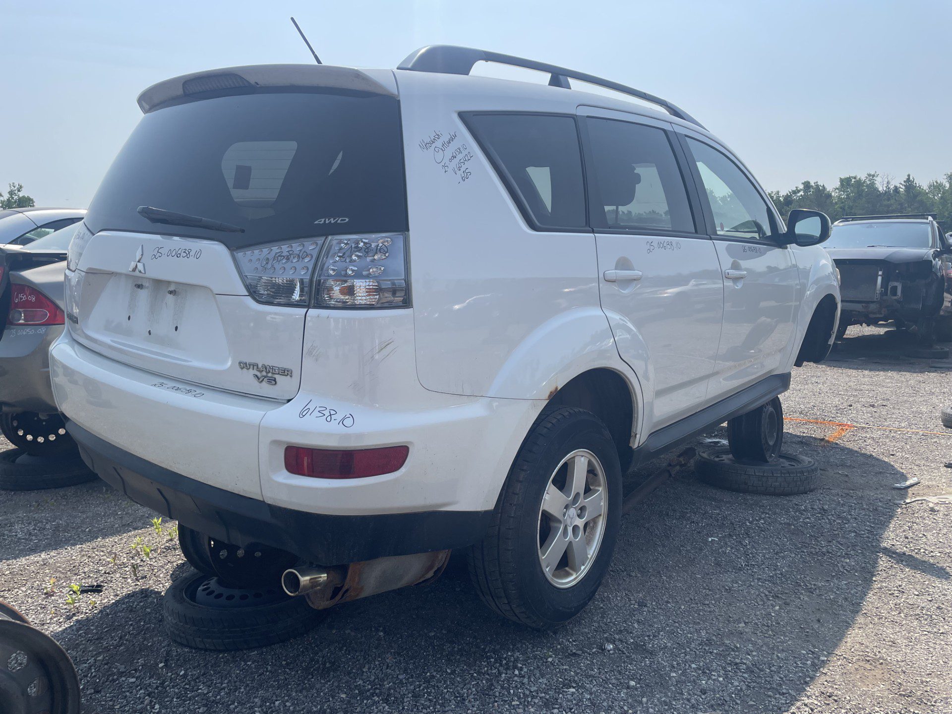 MITSUBISHI OUTLANDER 2010