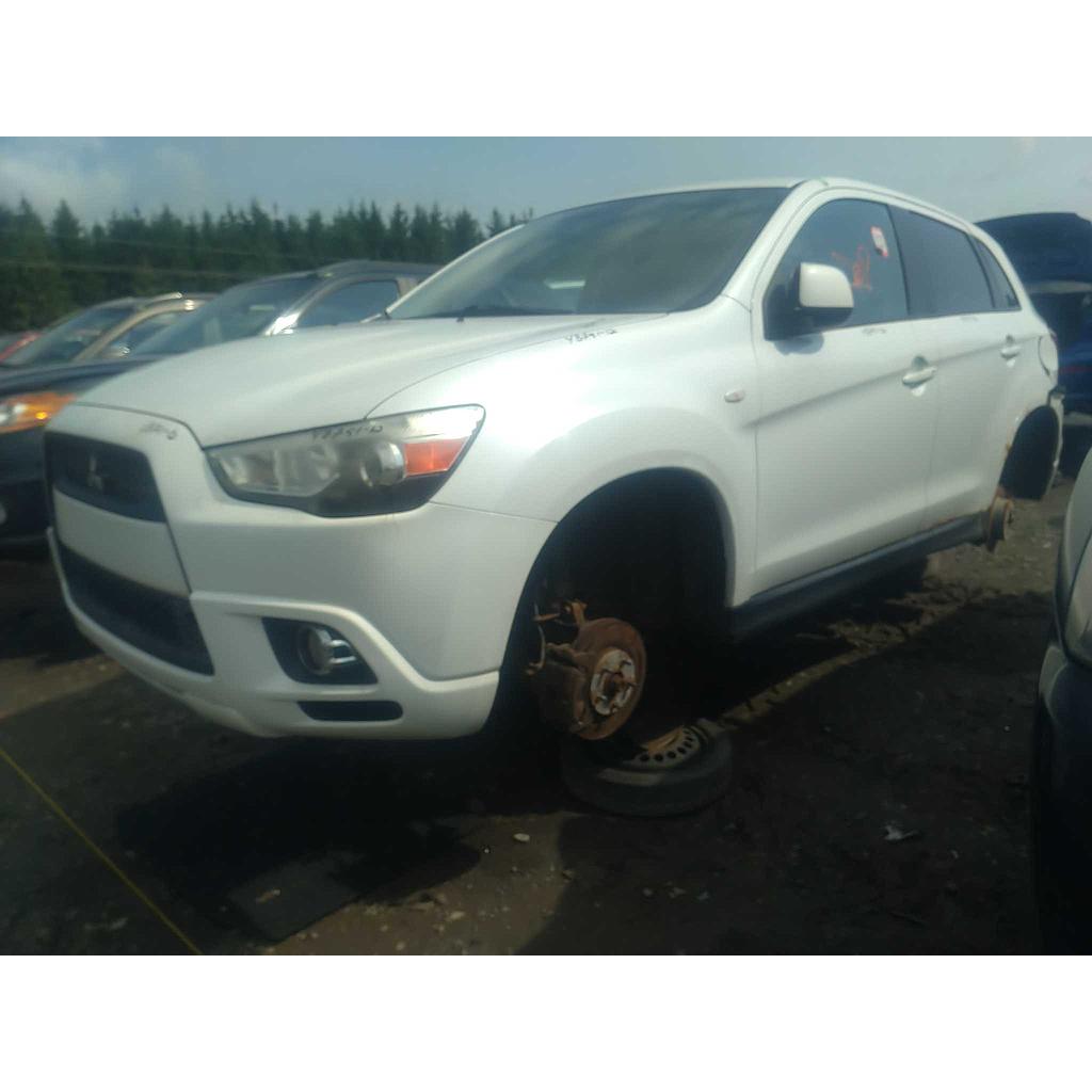 MITSUBISHI RVR 2012