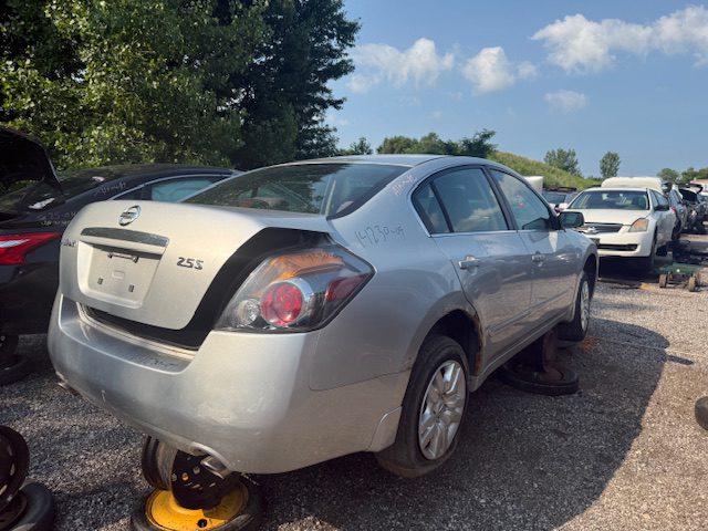 NISSAN ALTIMA 2009