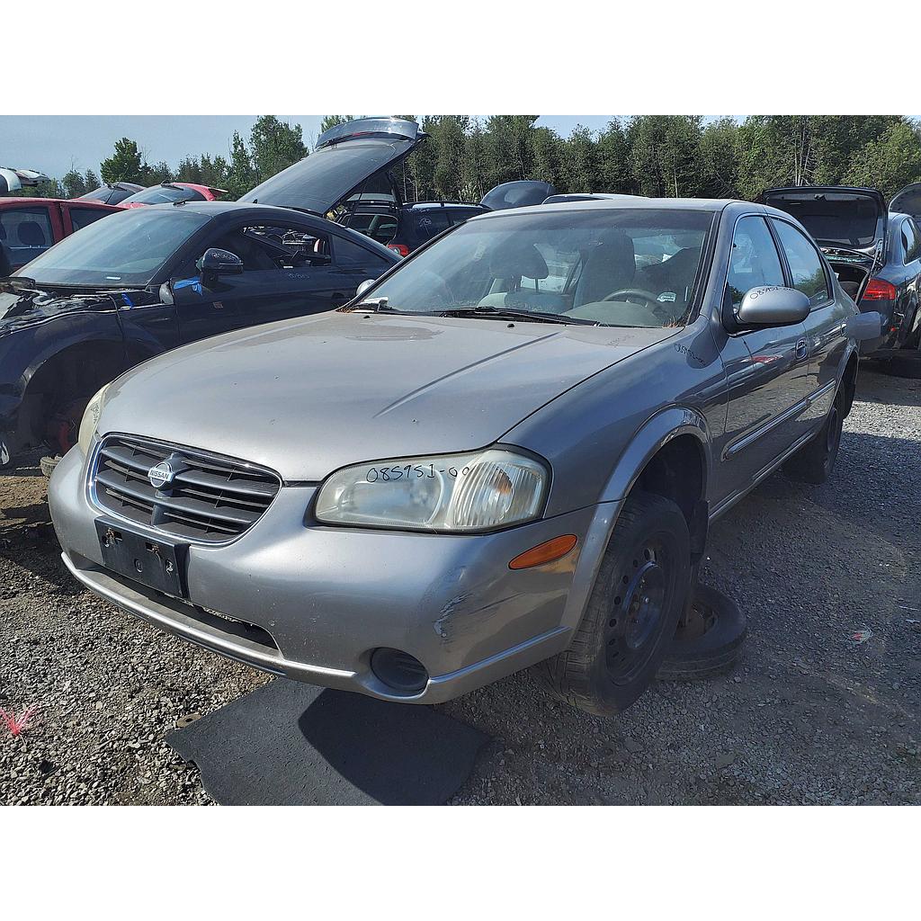 NISSAN MAXIMA 2000