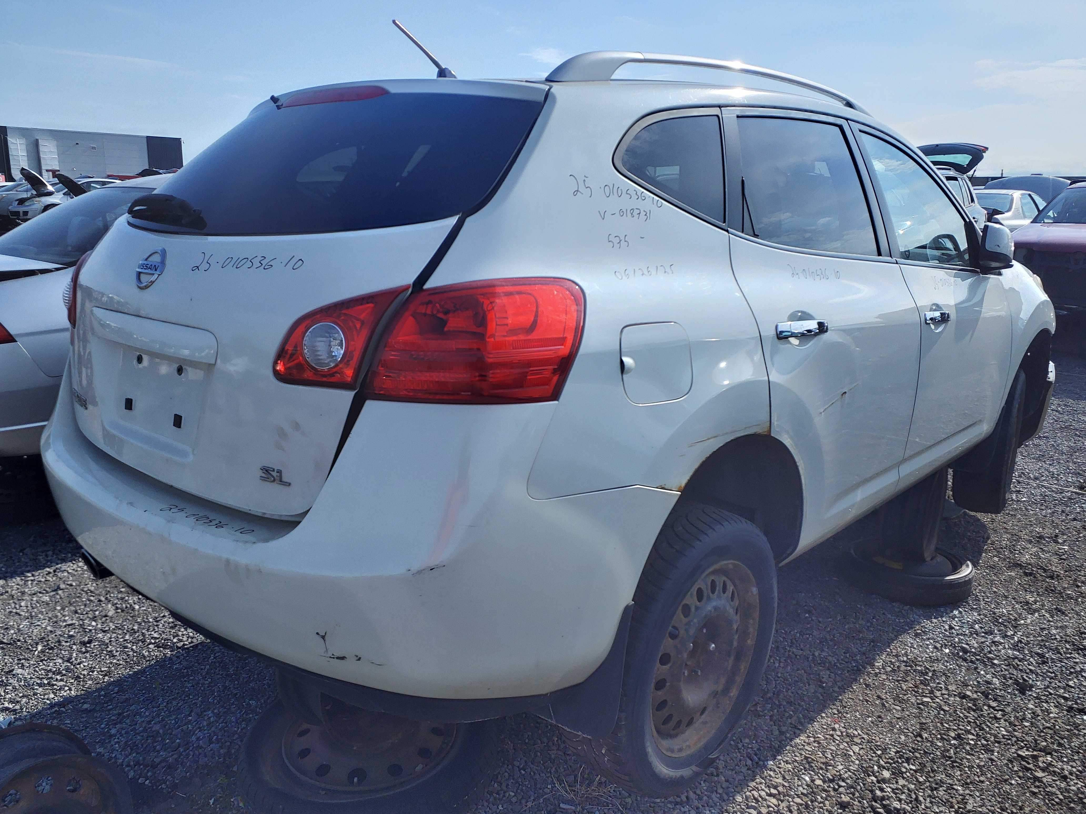 NISSAN ROGUE 2010