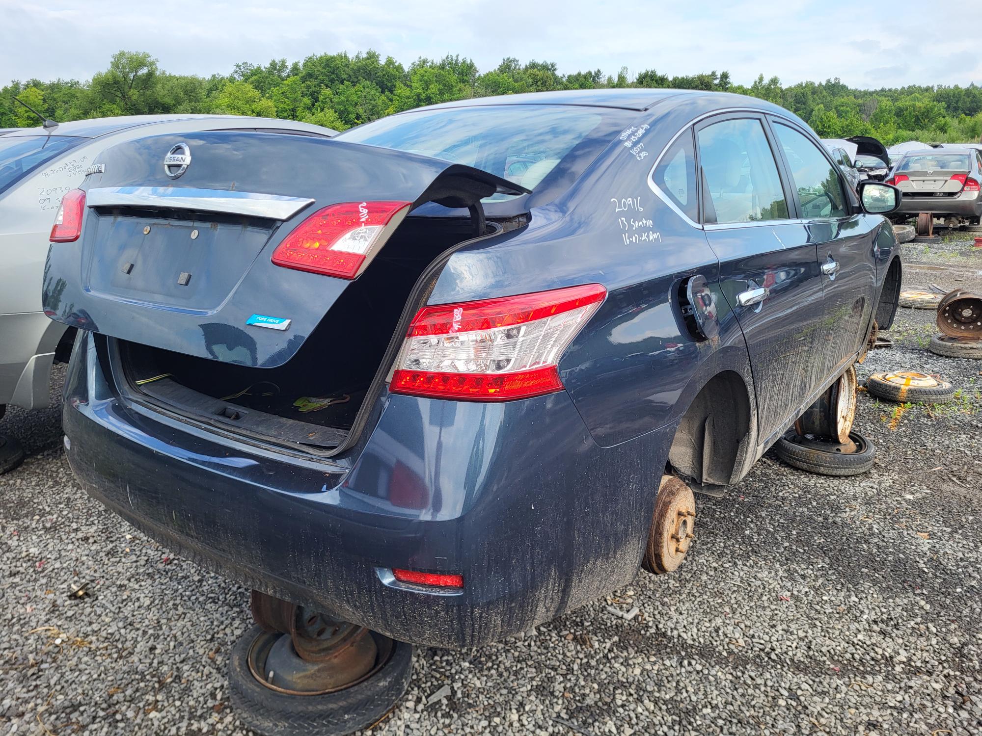 NISSAN SENTRA 2013