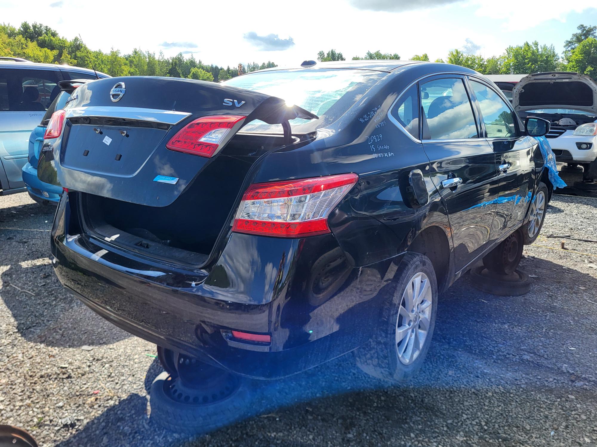 NISSAN SENTRA 2015