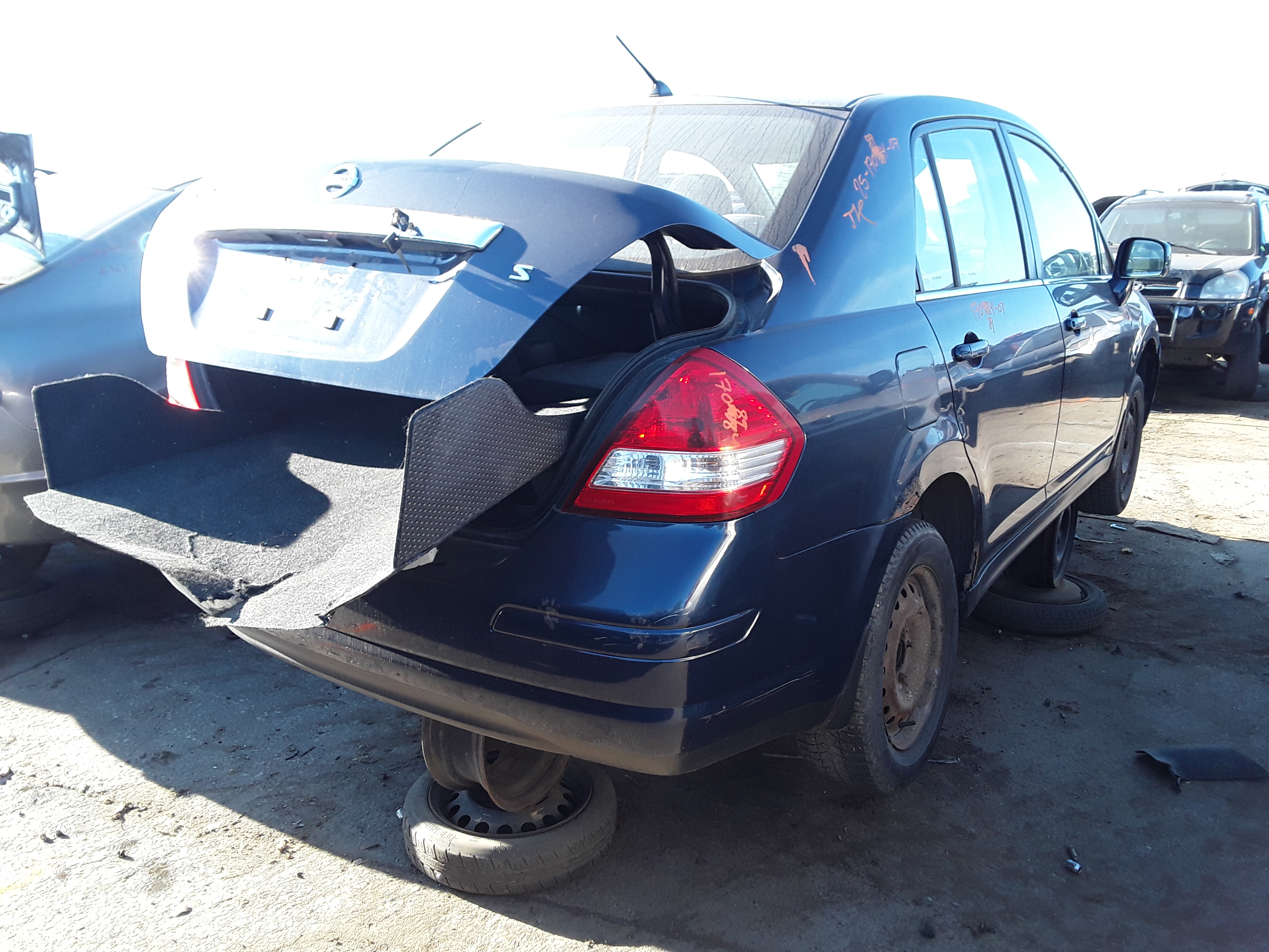 NISSAN VERSA 2007