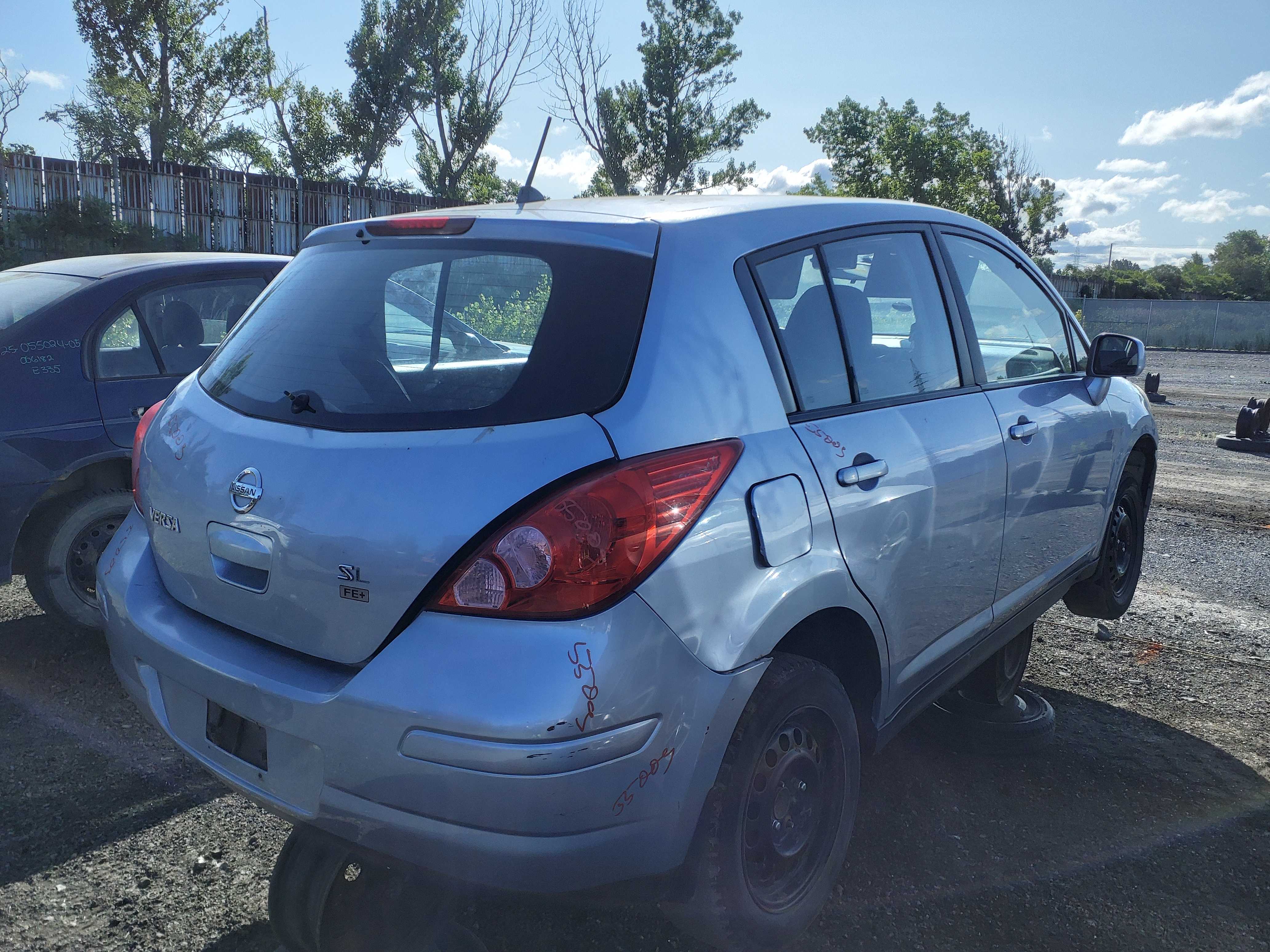 NISSAN VERSA 2009
