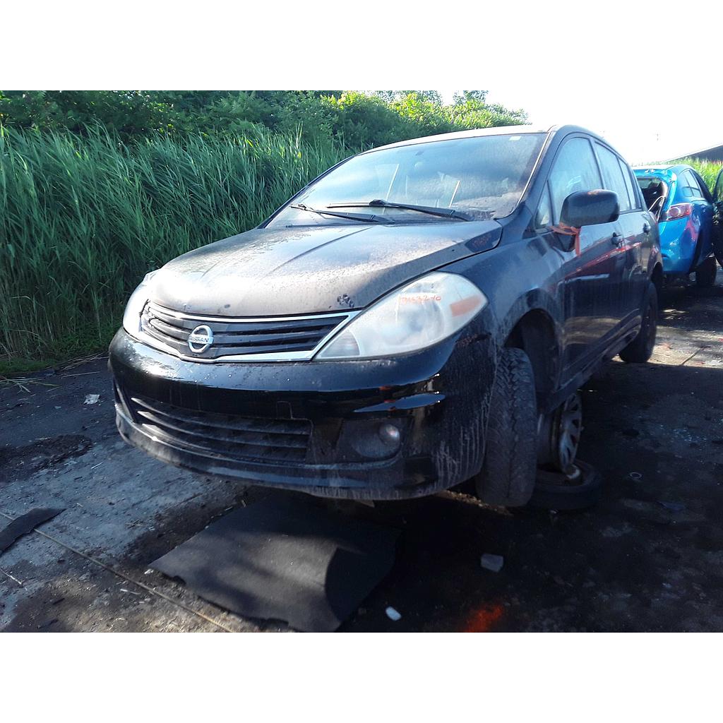 NISSAN VERSA 2010