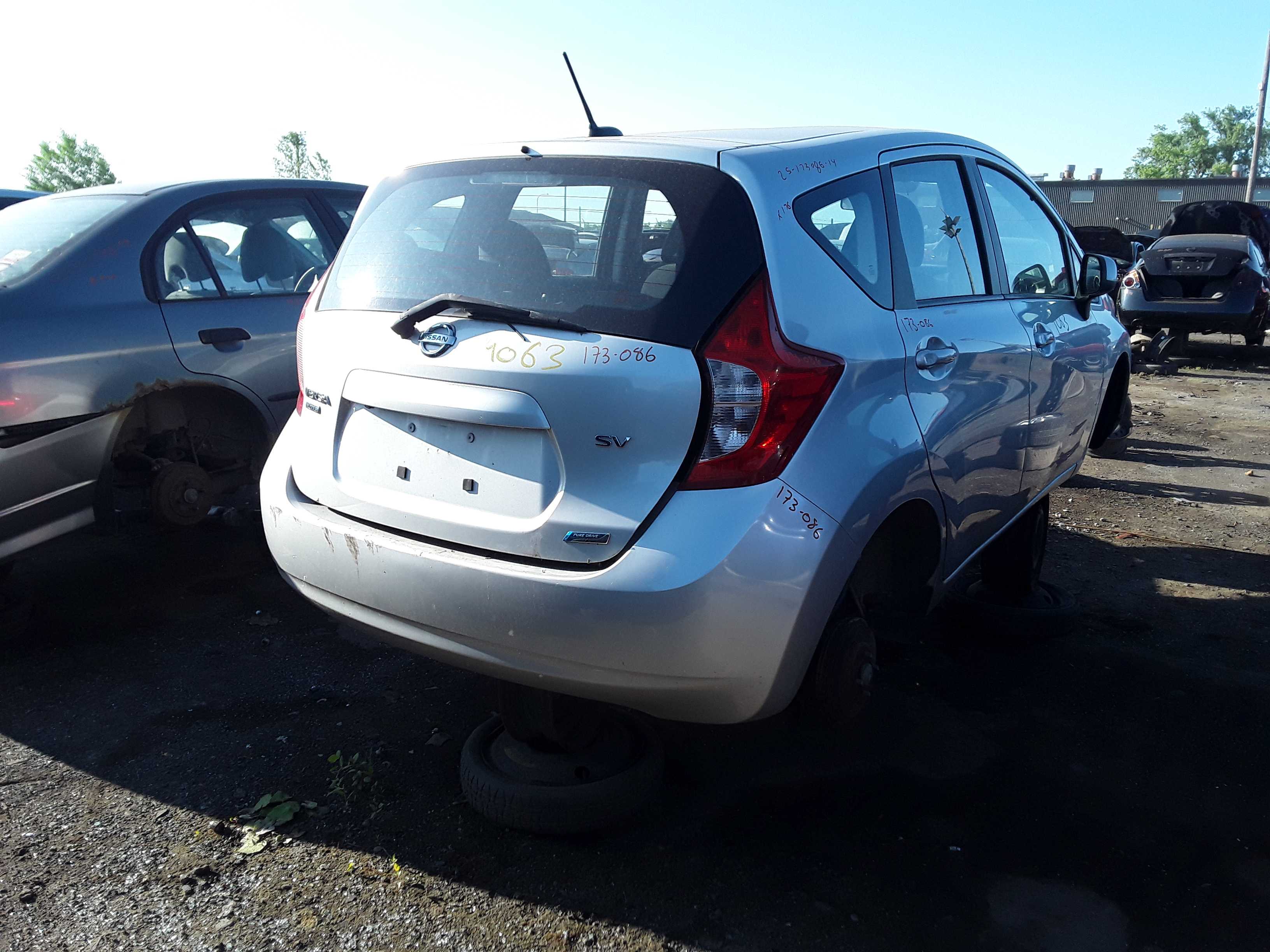 NISSAN VERSA 2014