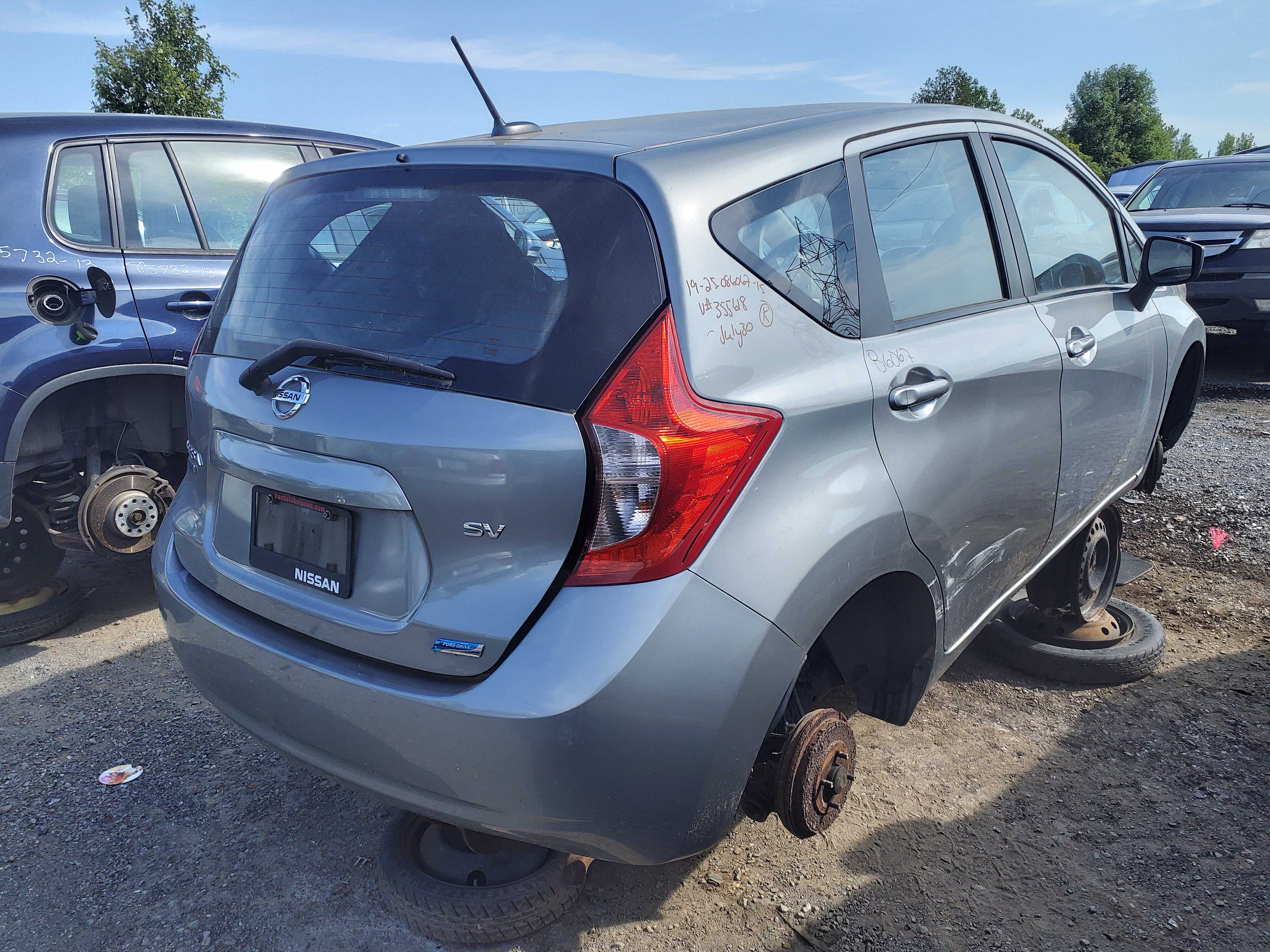 NISSAN VERSA 2015