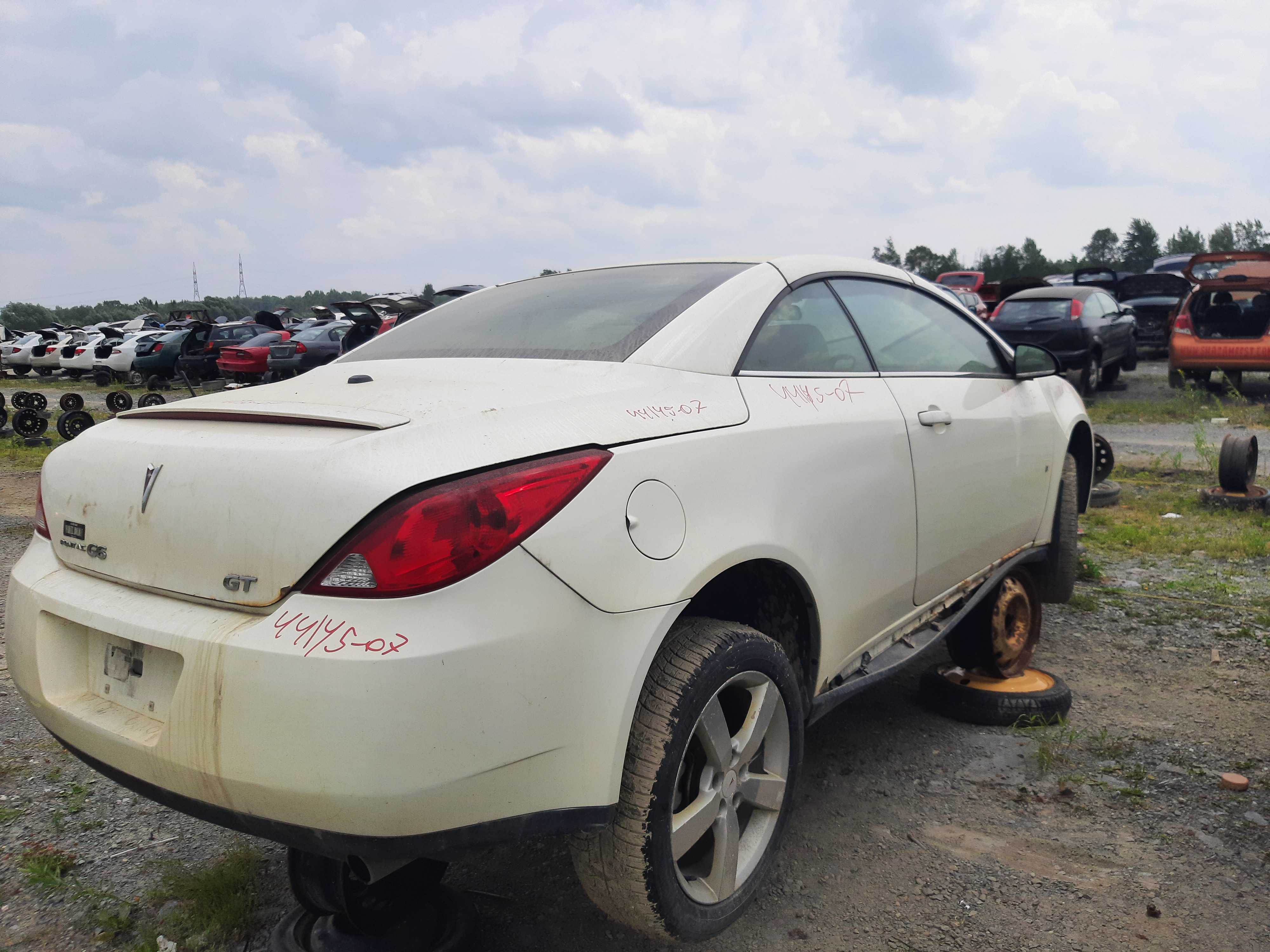 PONTIAC G6 2007