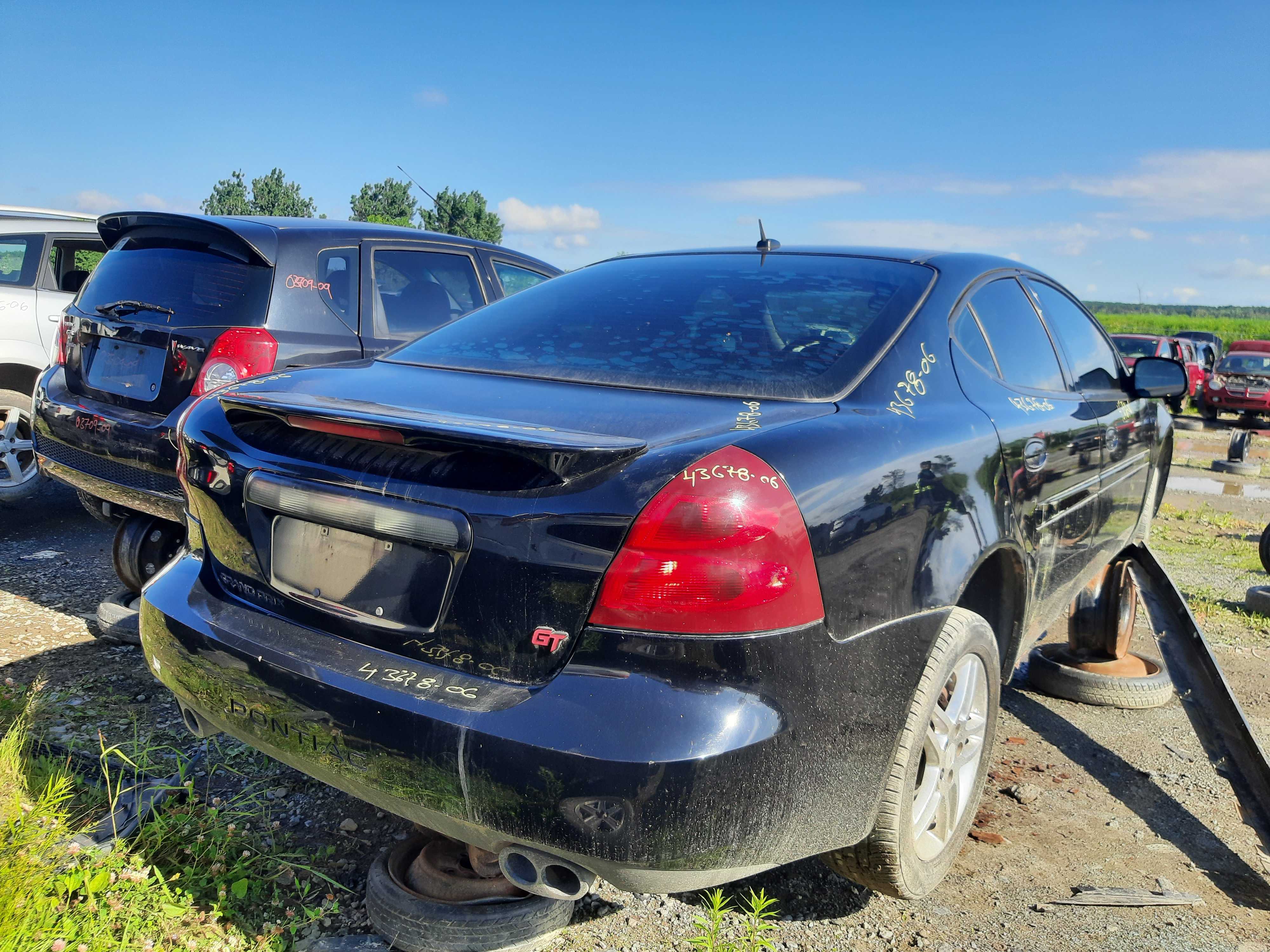 PONTIAC GRAND PRIX 2006