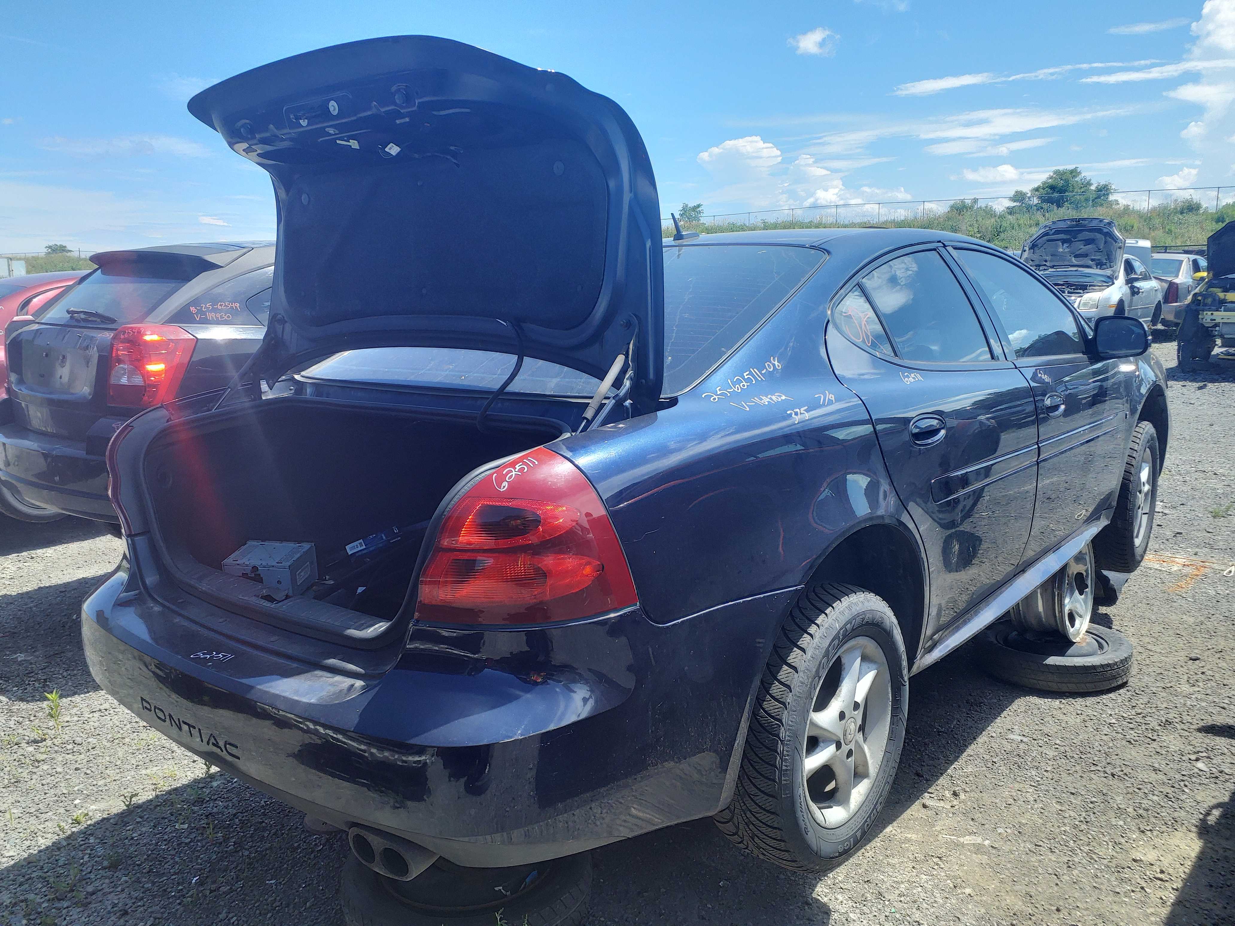 PONTIAC GRAND PRIX 2008