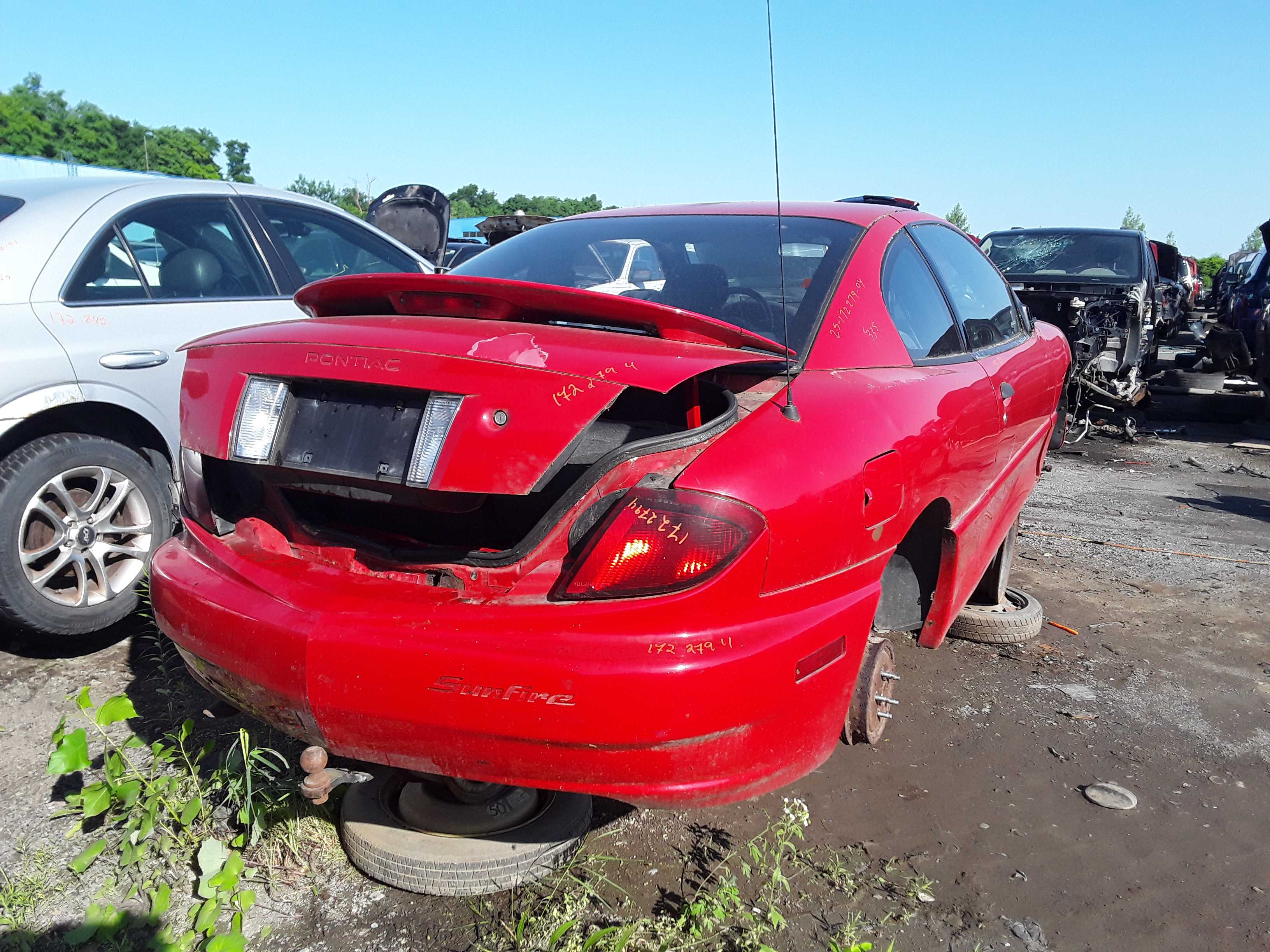 PONTIAC SUNFIRE 2004