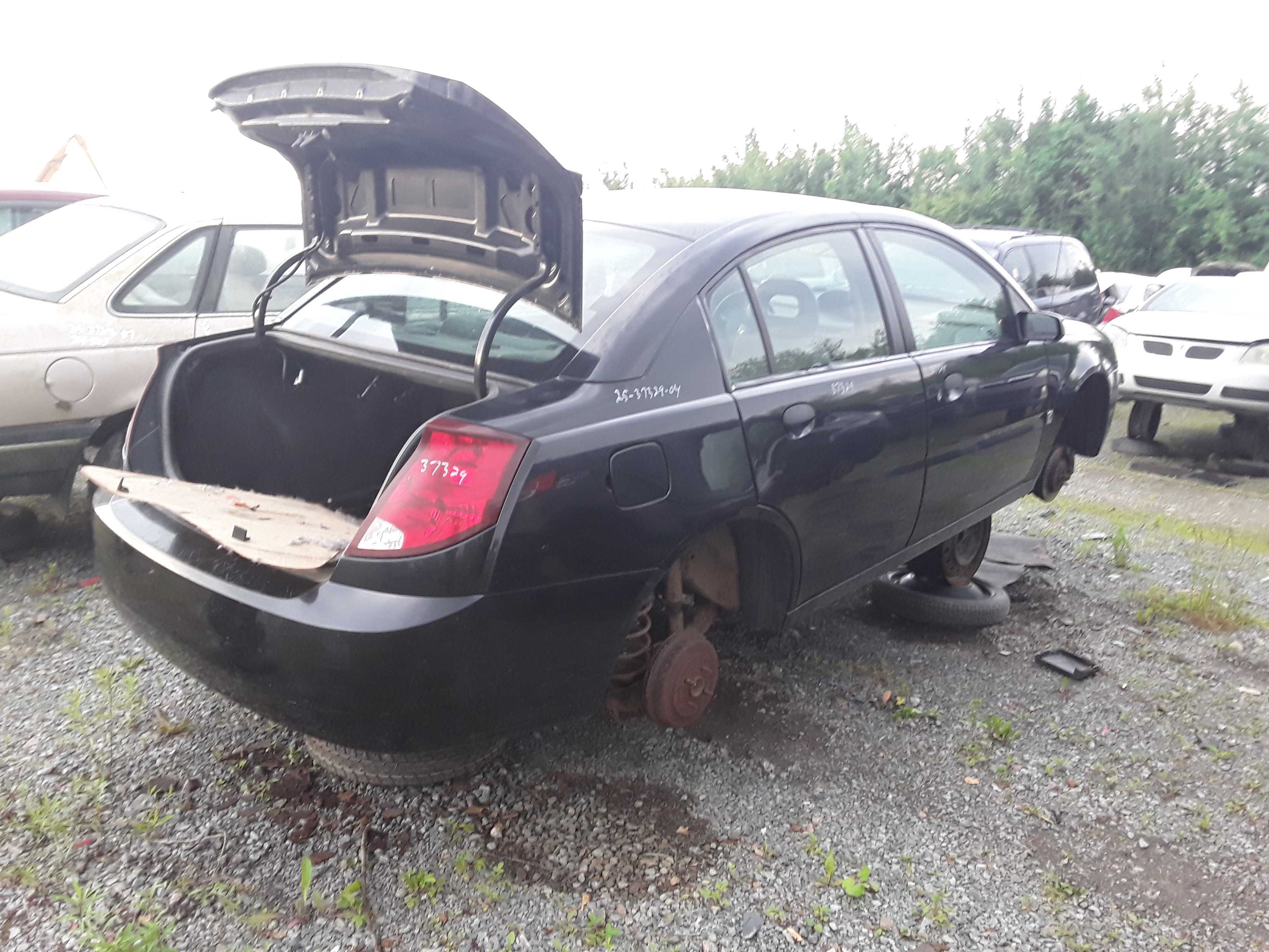 SATURN ION 2004