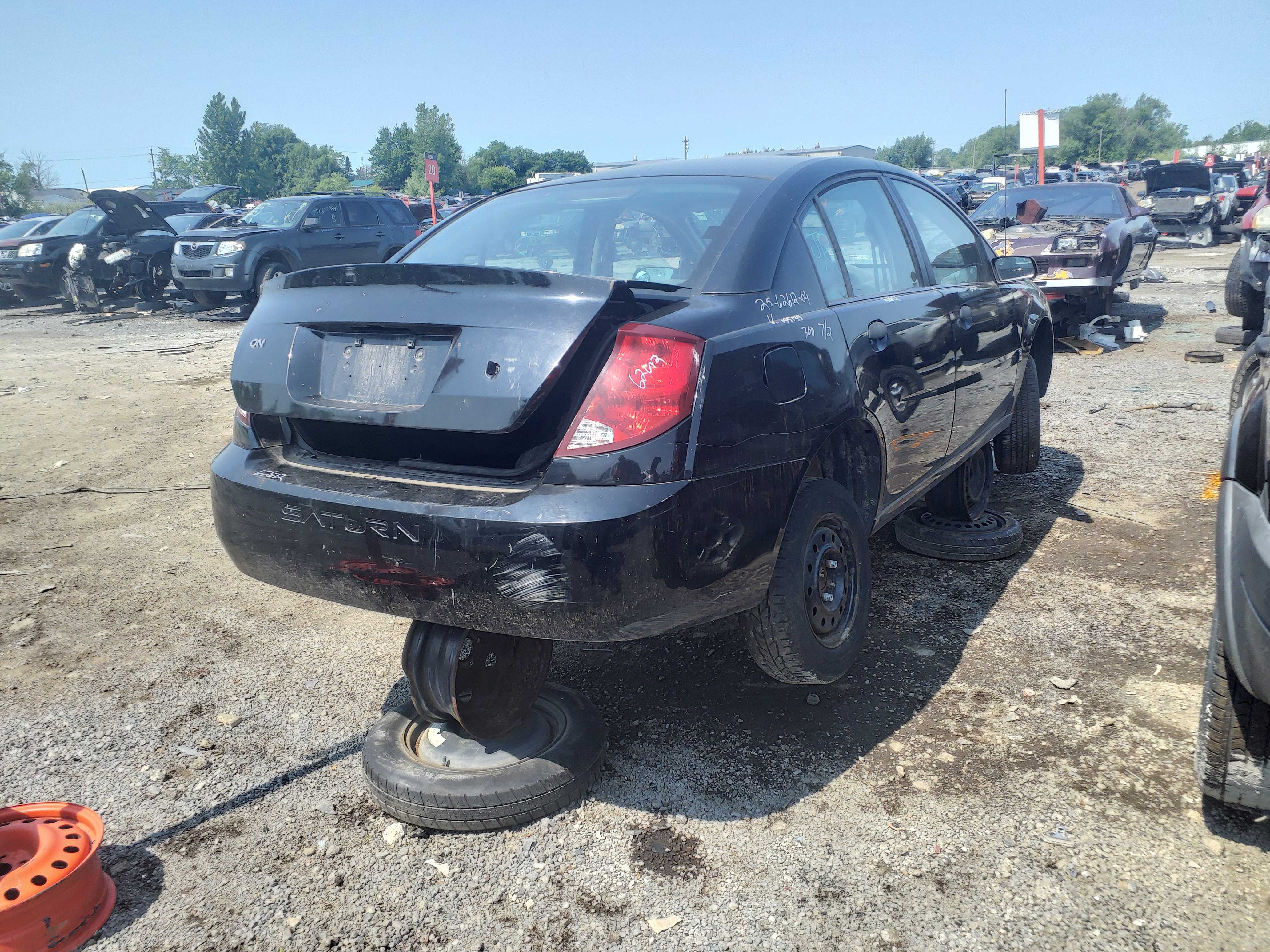SATURN ION 2004