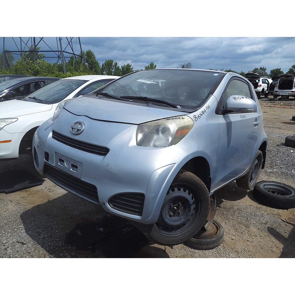 SCION IQ 2014