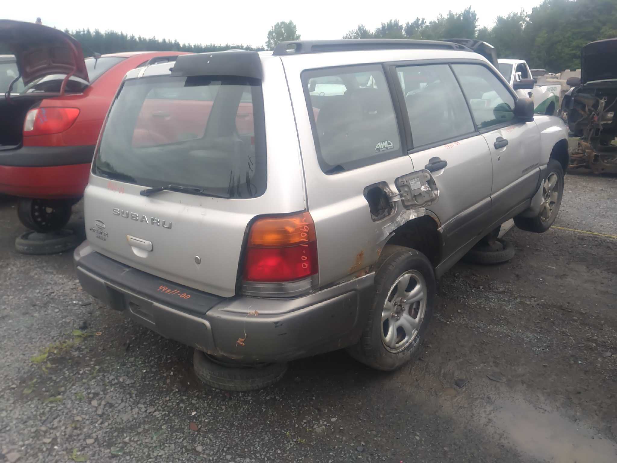 SUBARU FORESTER 2000