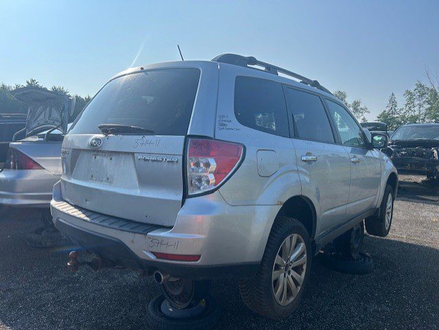 SUBARU FORESTER 2011