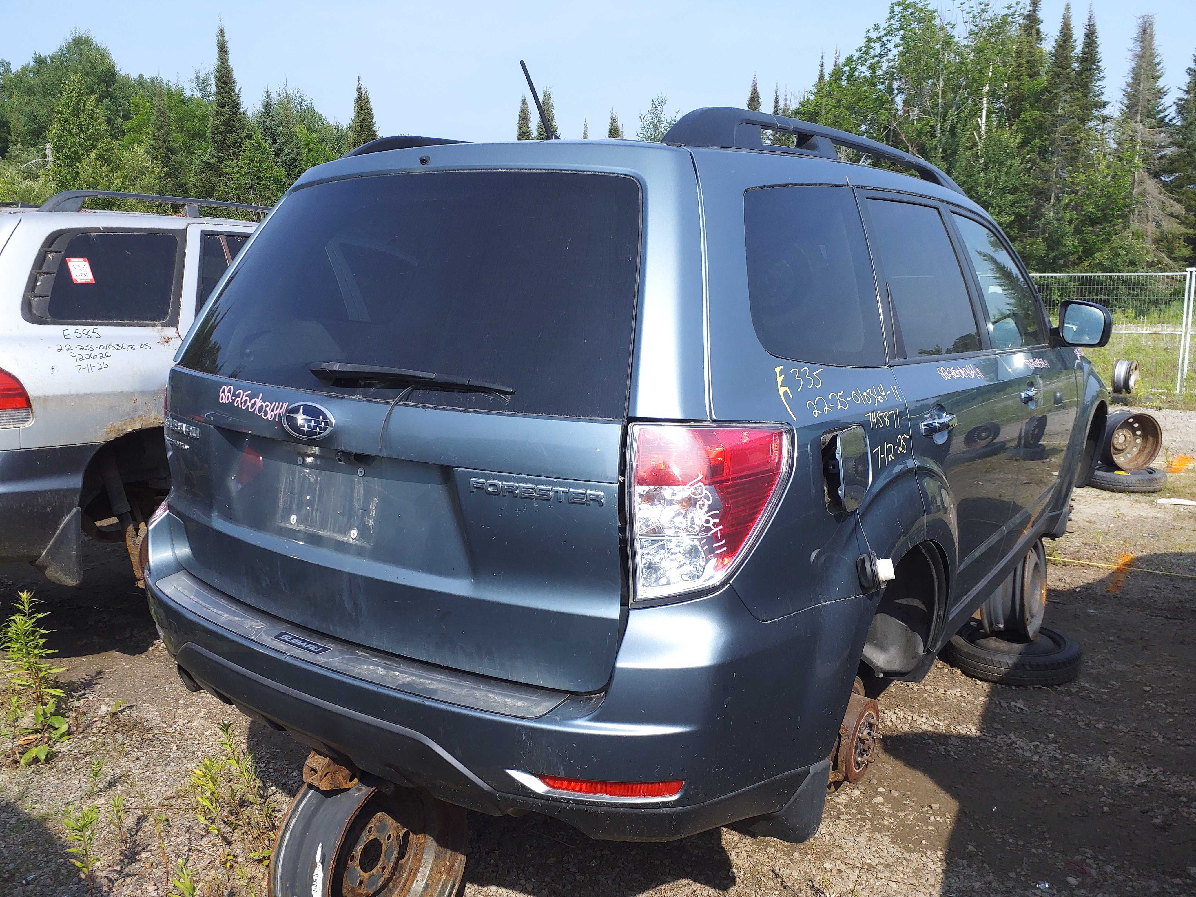 SUBARU FORESTER 2011