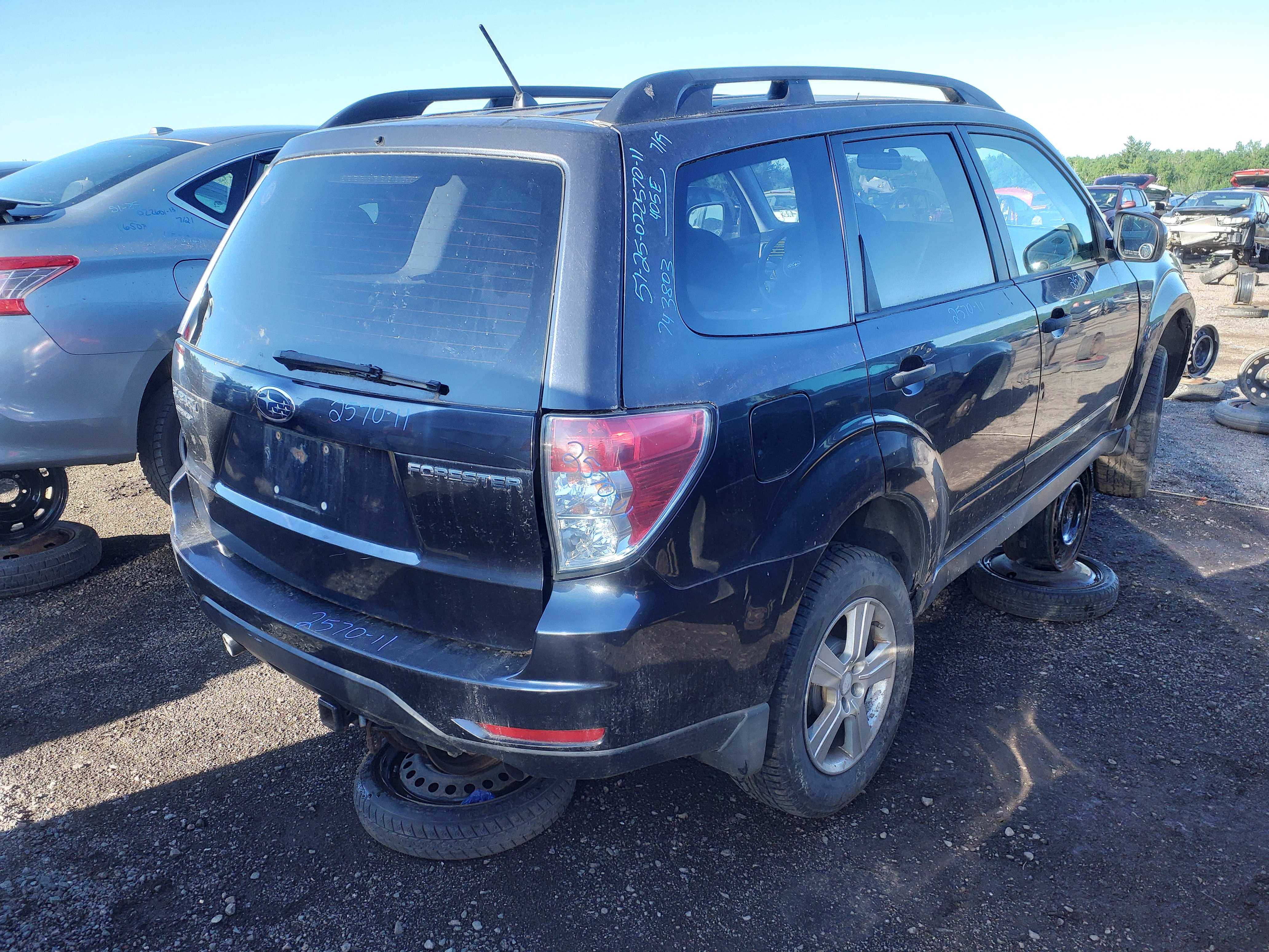 SUBARU FORESTER 2011