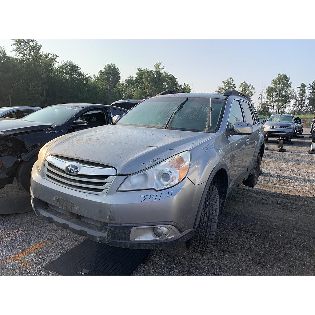 SUBARU OUTBACK 2011