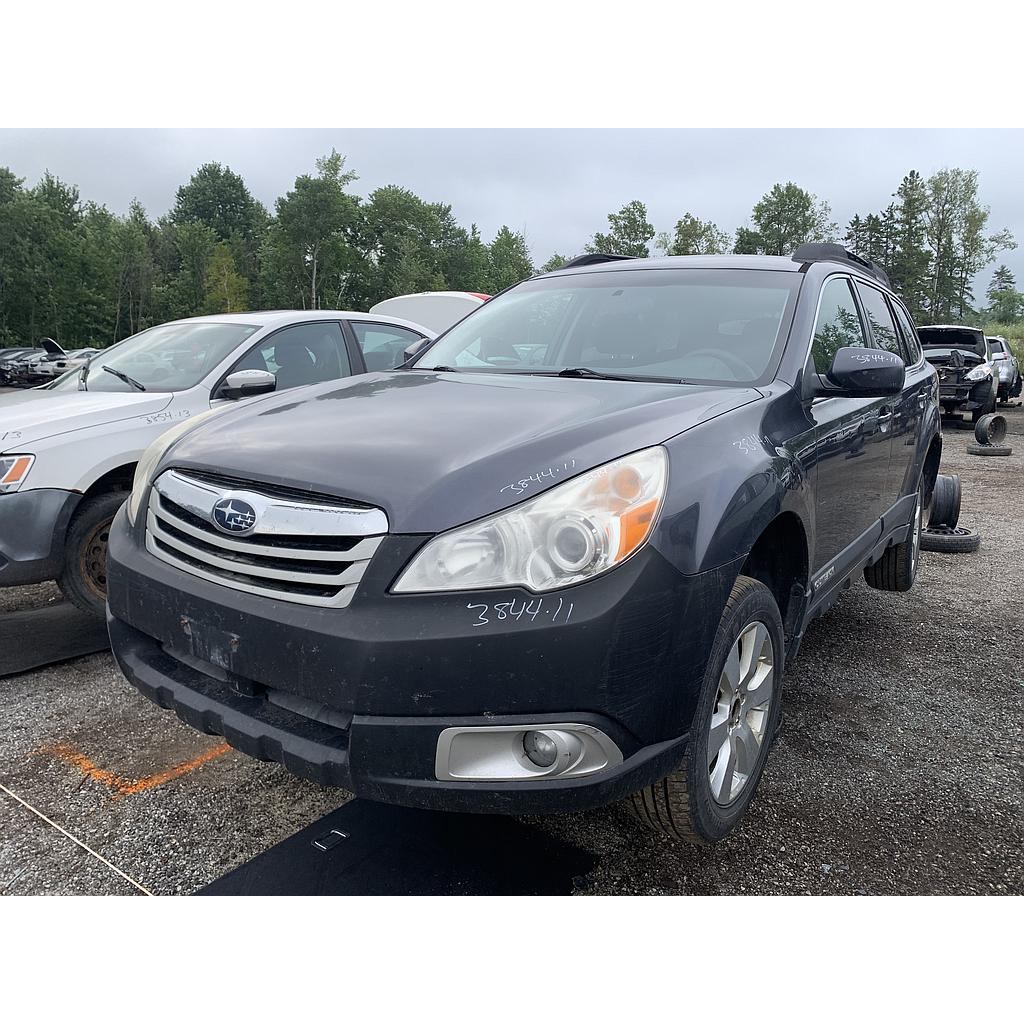SUBARU OUTBACK 2011