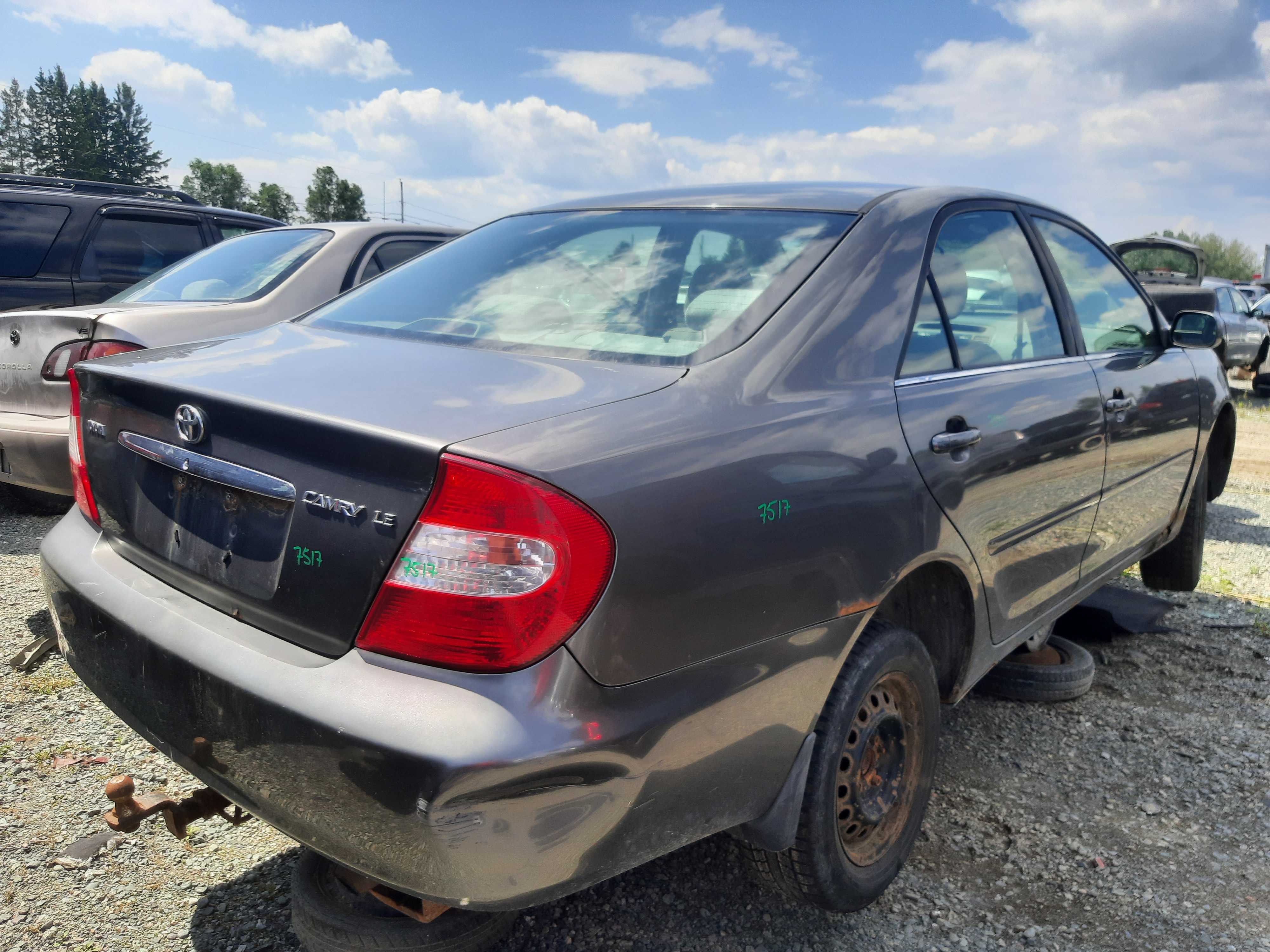TOYOTA CAMRY 2003