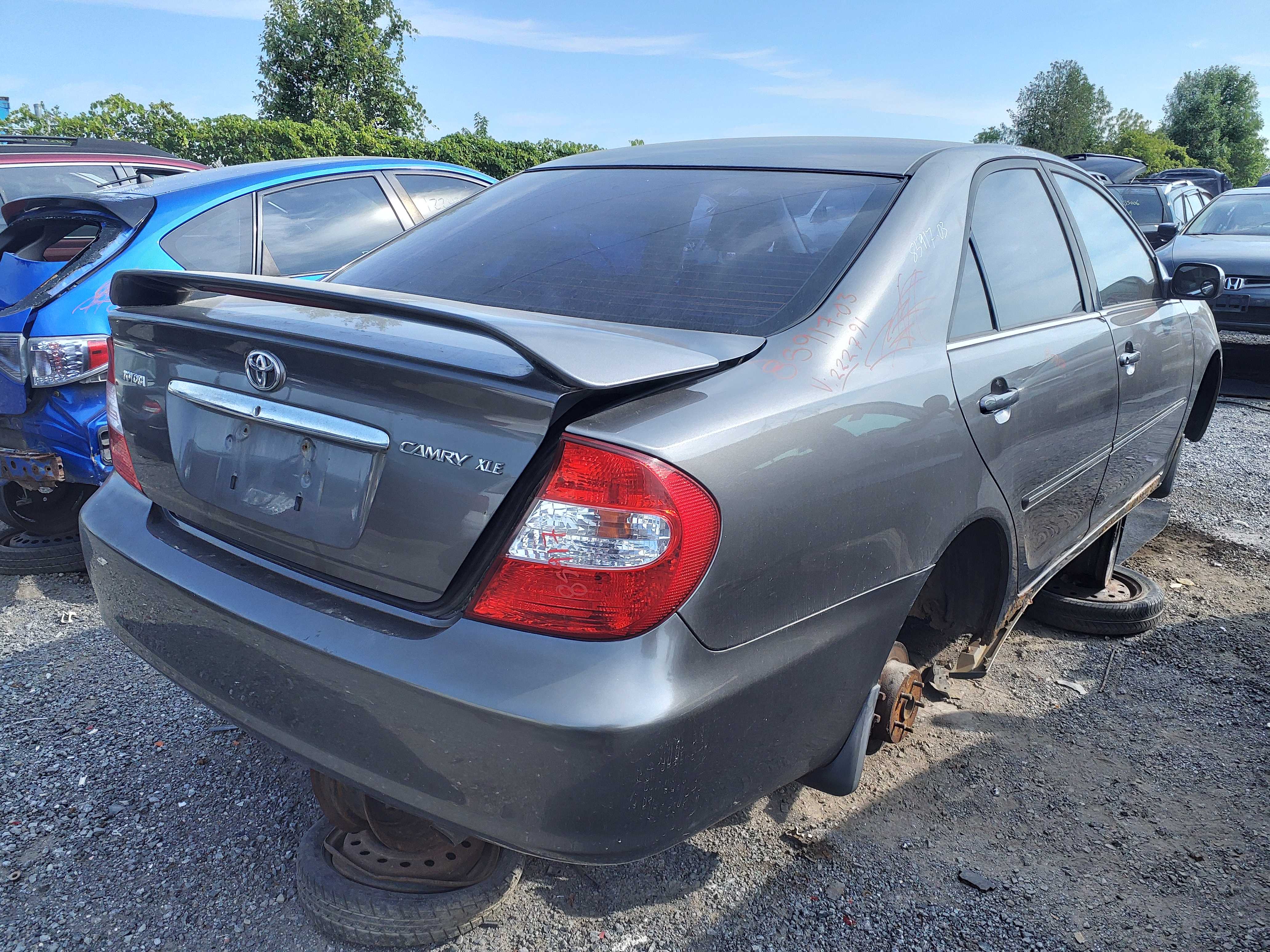 TOYOTA CAMRY 2003
