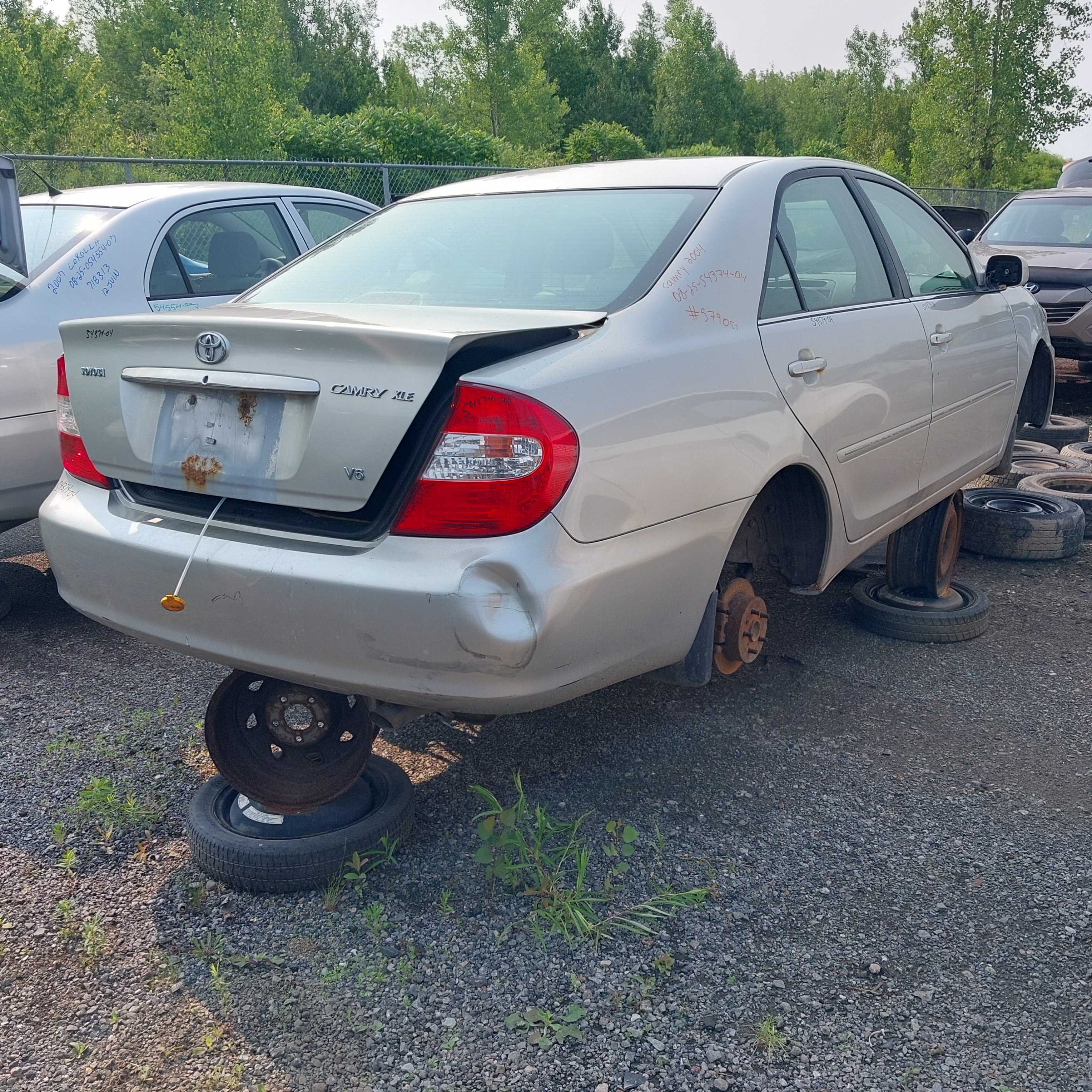 TOYOTA CAMRY 2004
