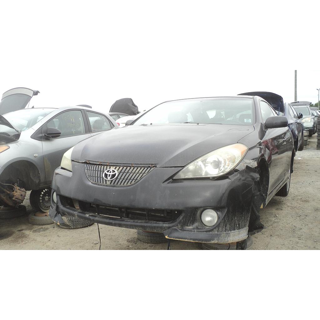 TOYOTA CAMRY 2004