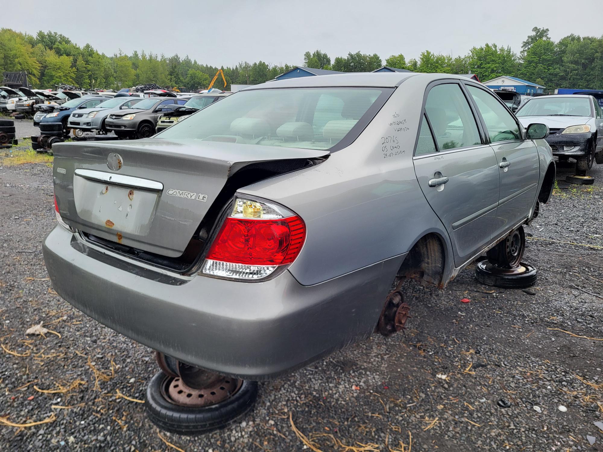 TOYOTA CAMRY 2005