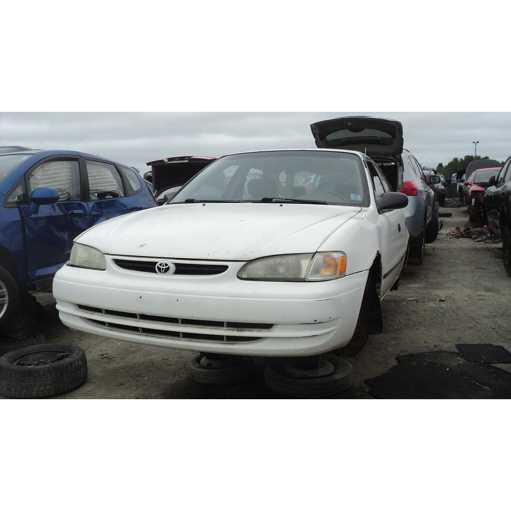 TOYOTA COROLLA 2000
