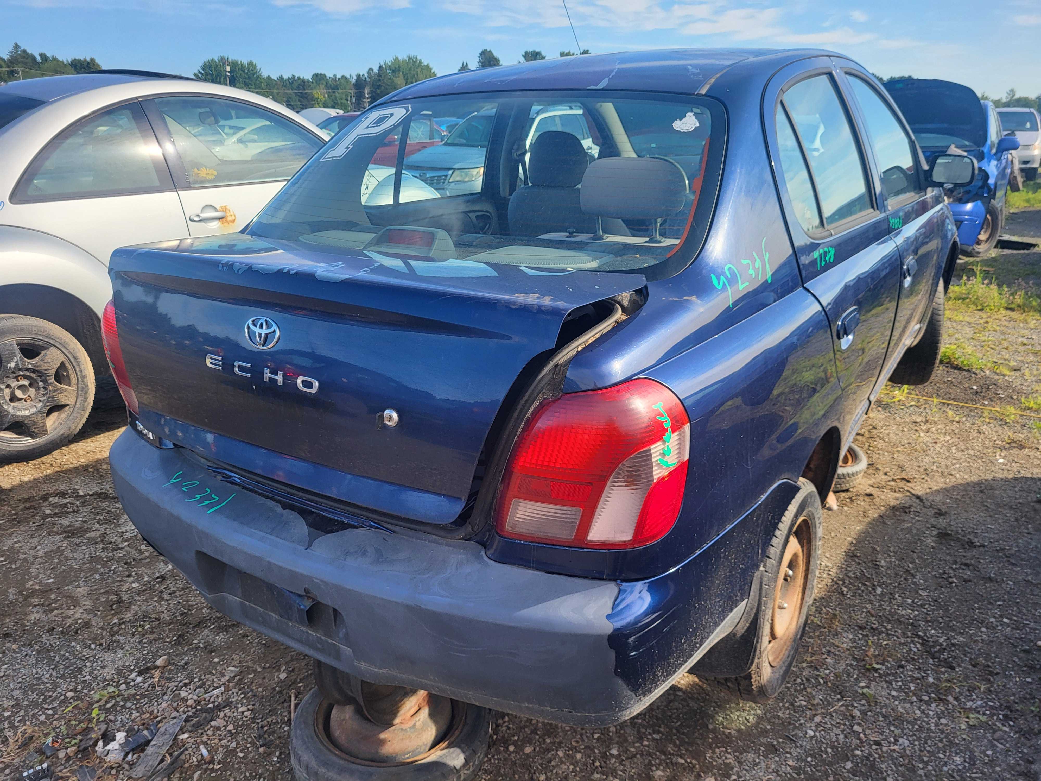 TOYOTA ECHO 2002