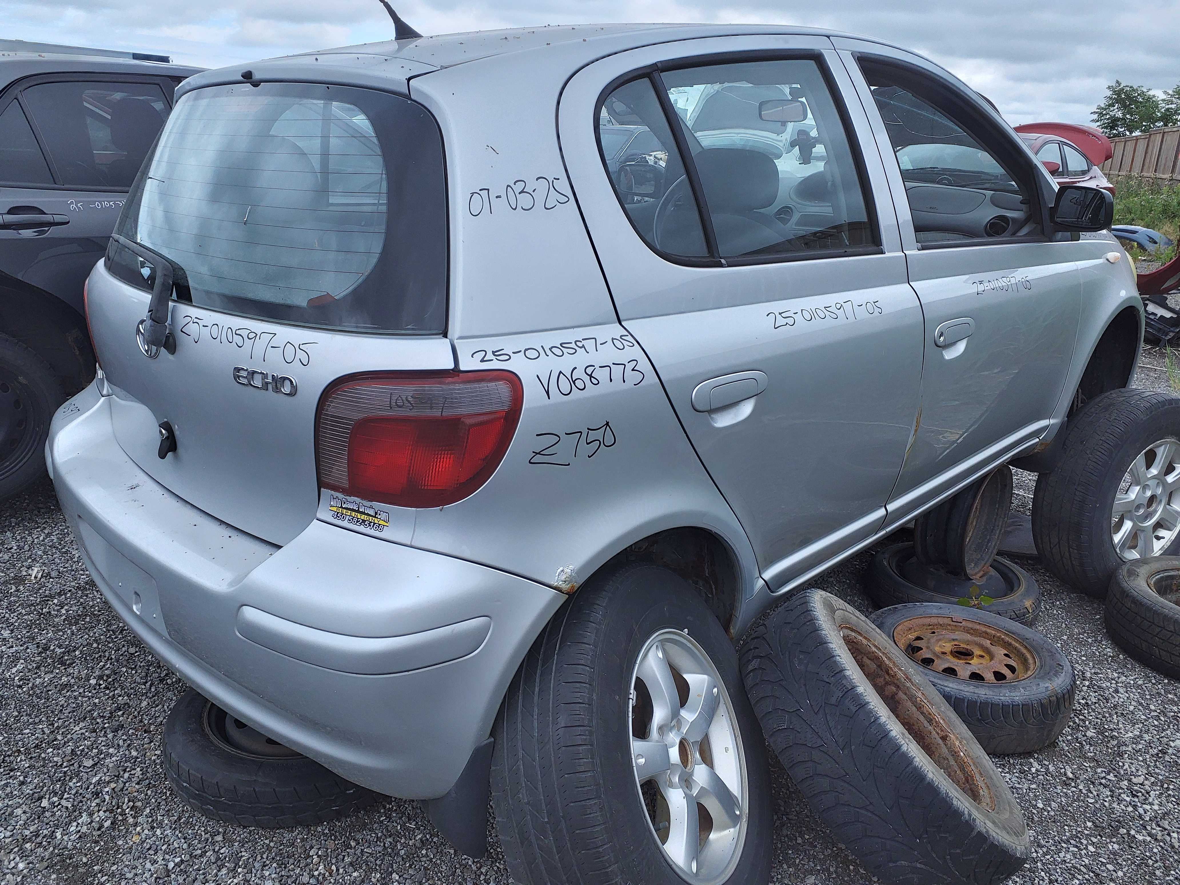 TOYOTA ECHO 2005