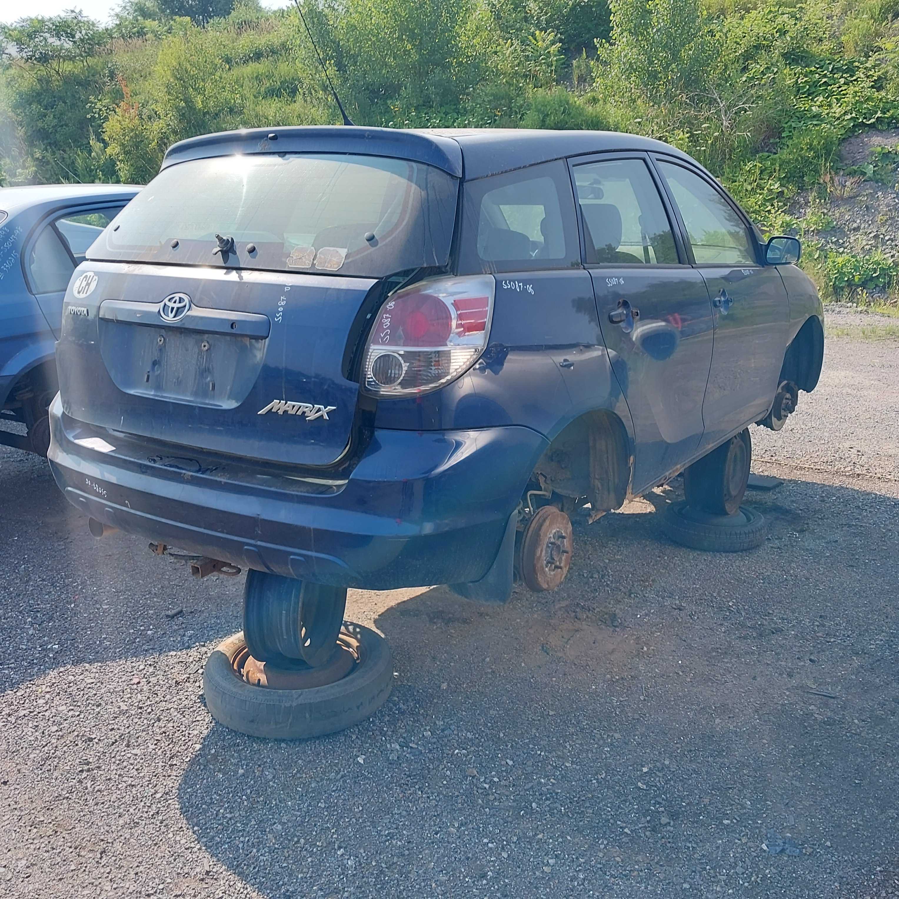 TOYOTA MATRIX 2006