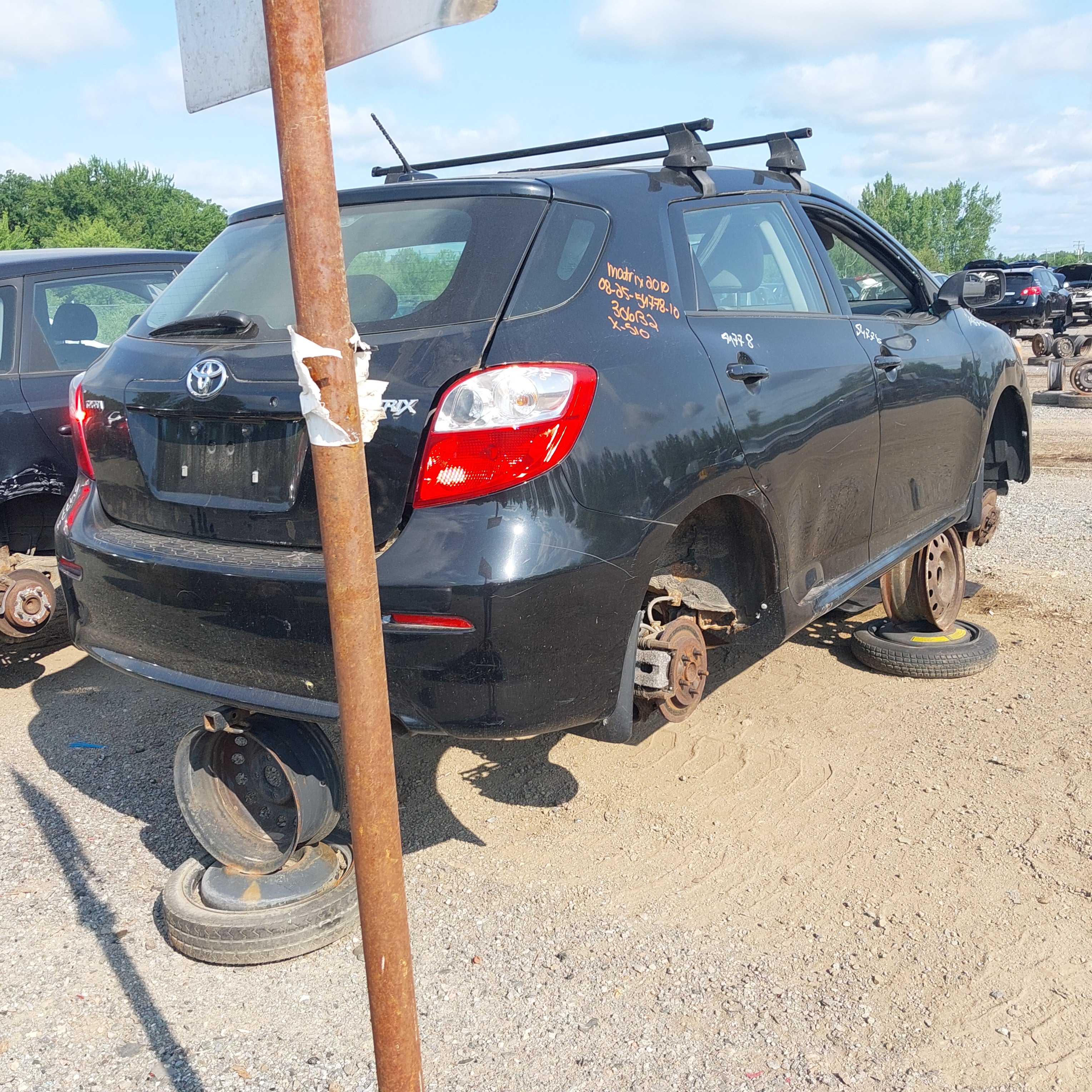 TOYOTA MATRIX 2010