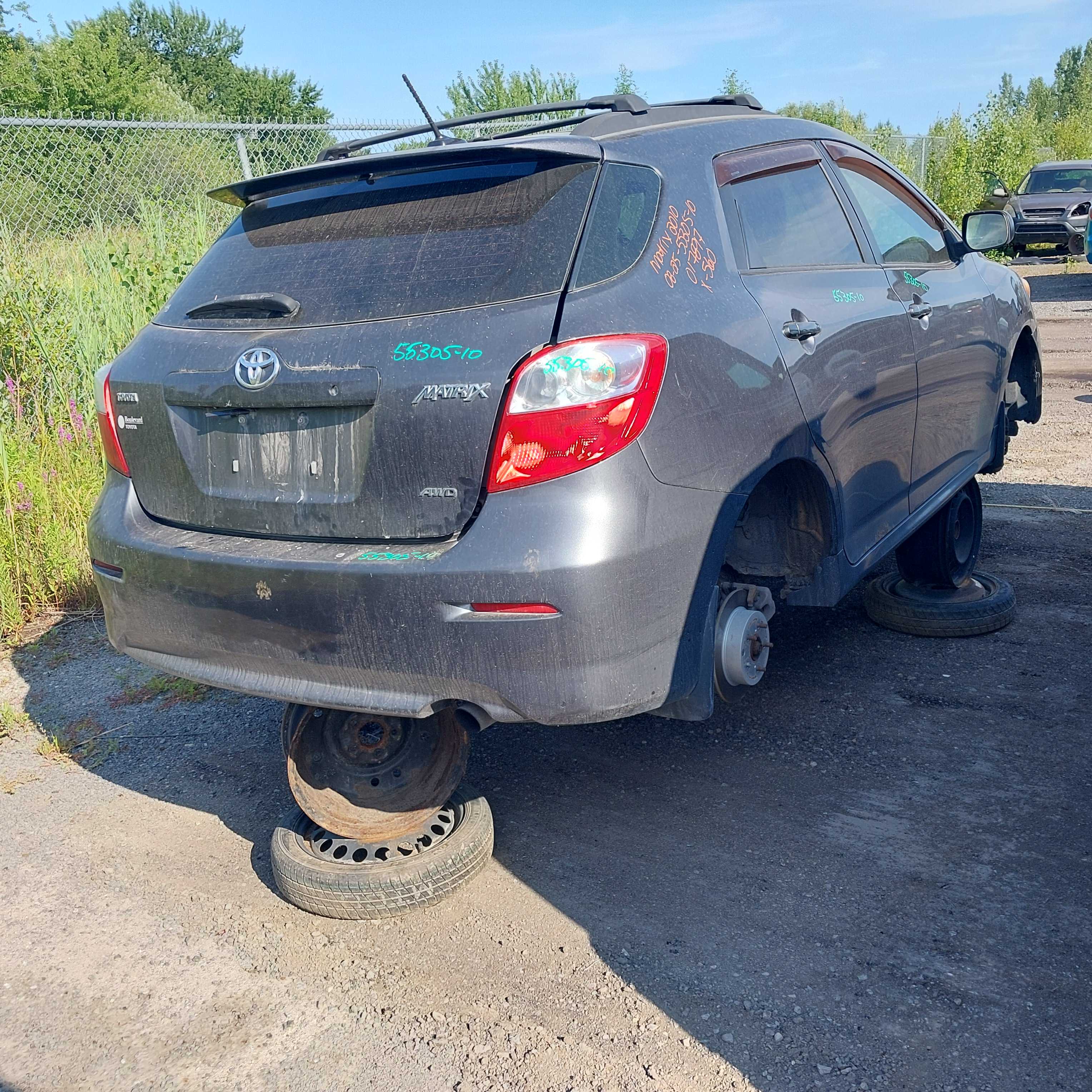TOYOTA MATRIX 2010