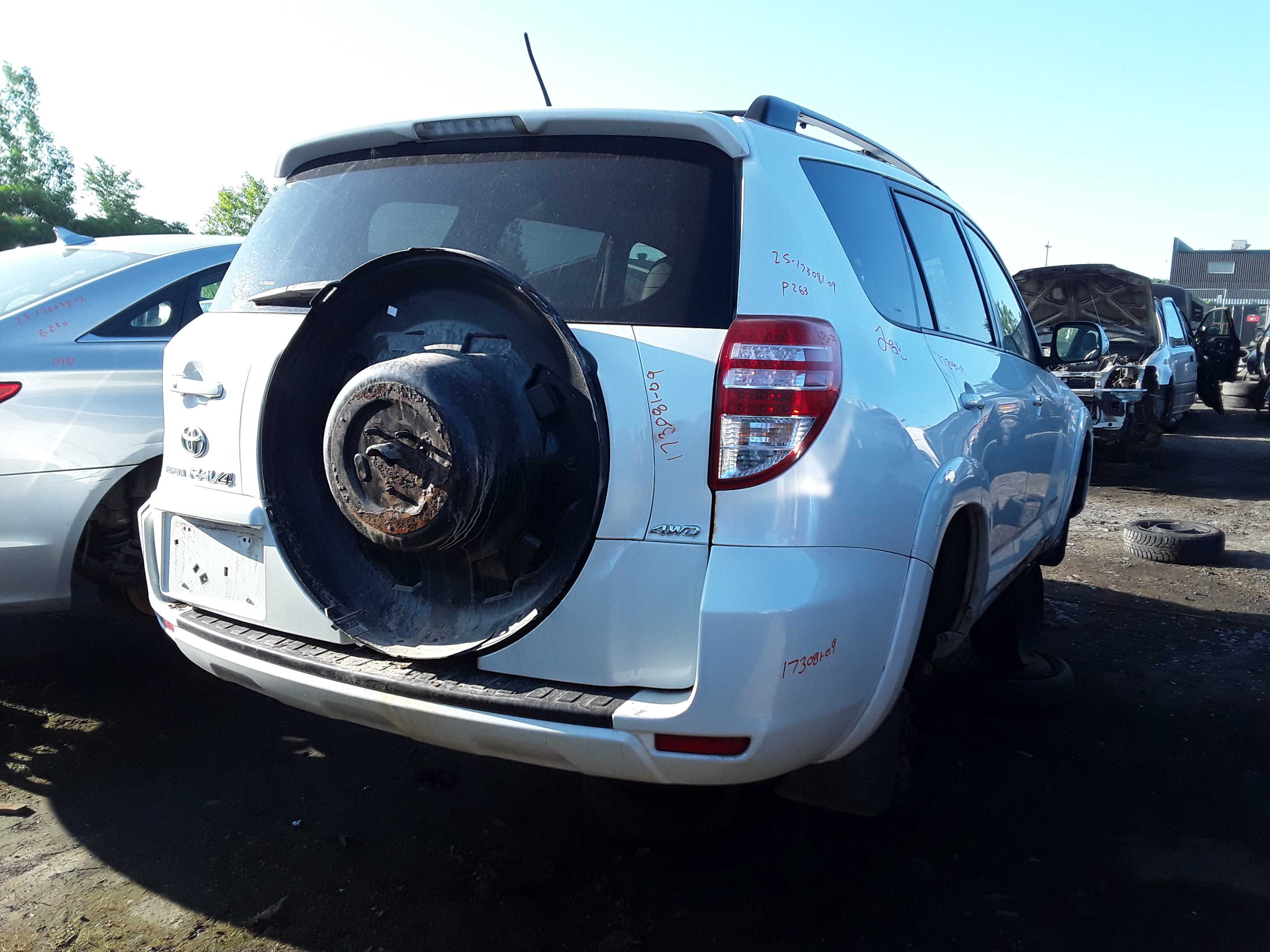 TOYOTA RAV4 2009