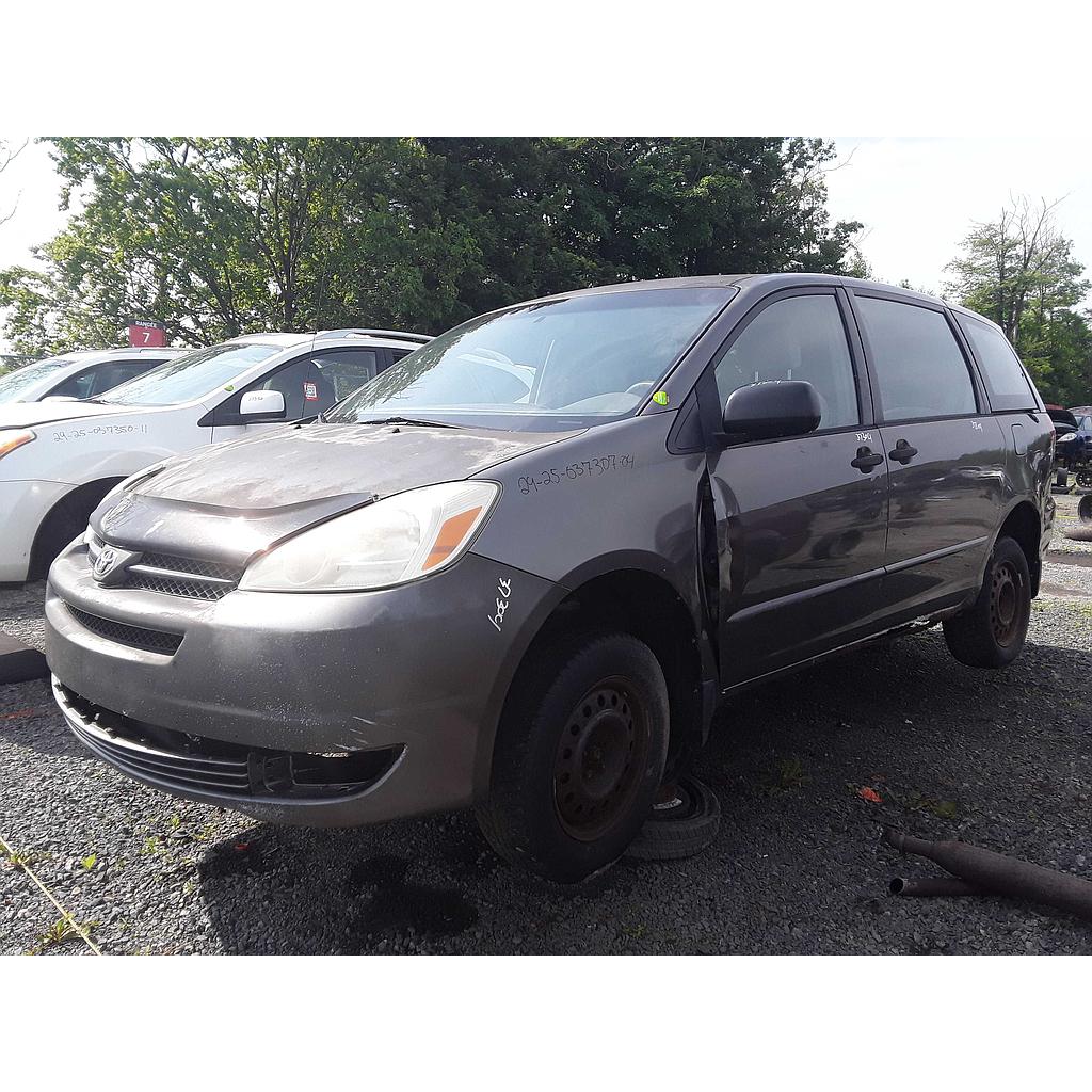 TOYOTA SIENNA 2004