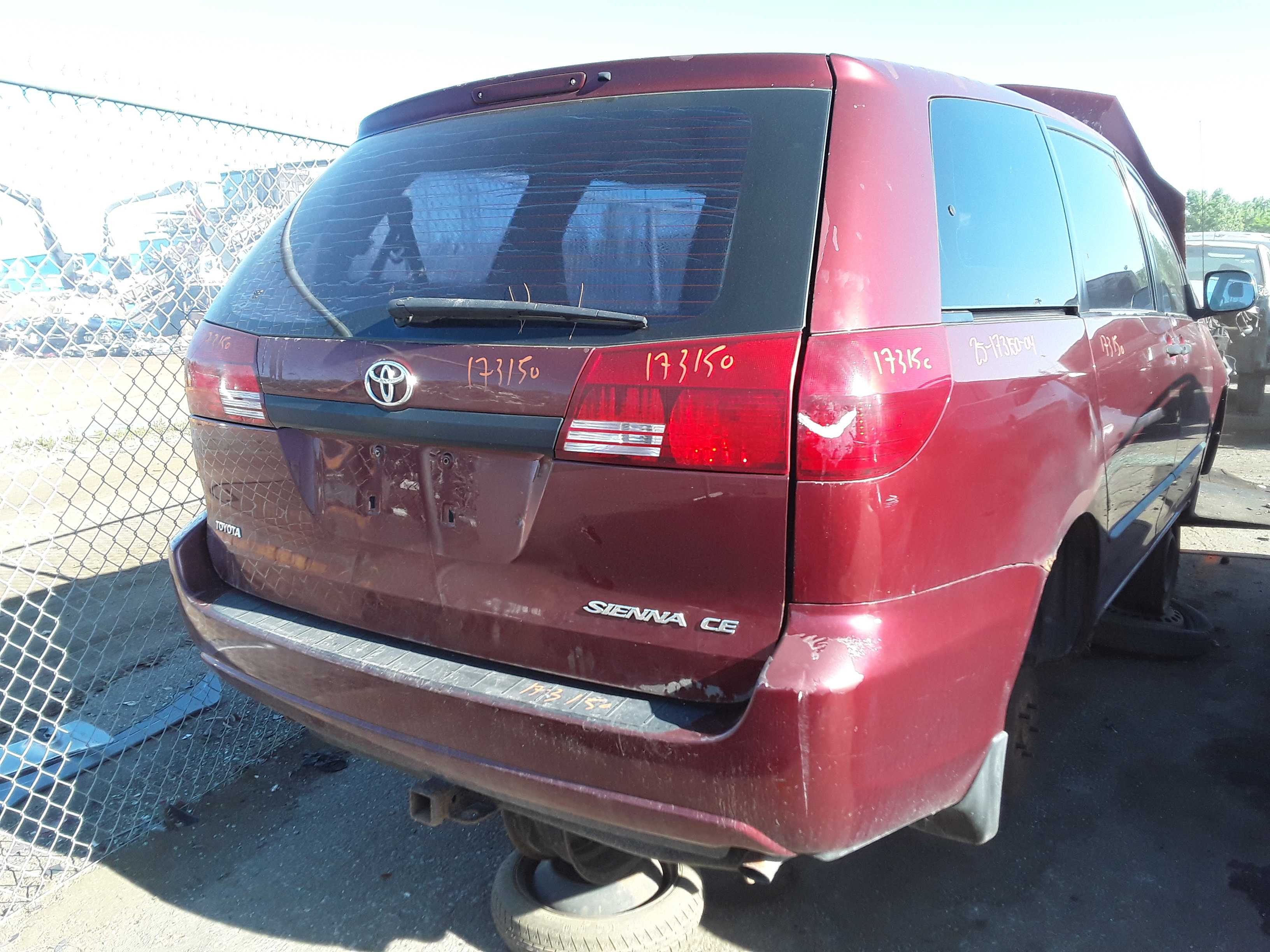 TOYOTA SIENNA 2004