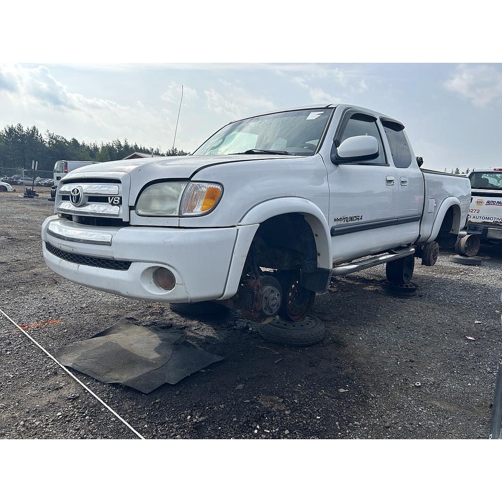 TOYOTA TUNDRA 2004