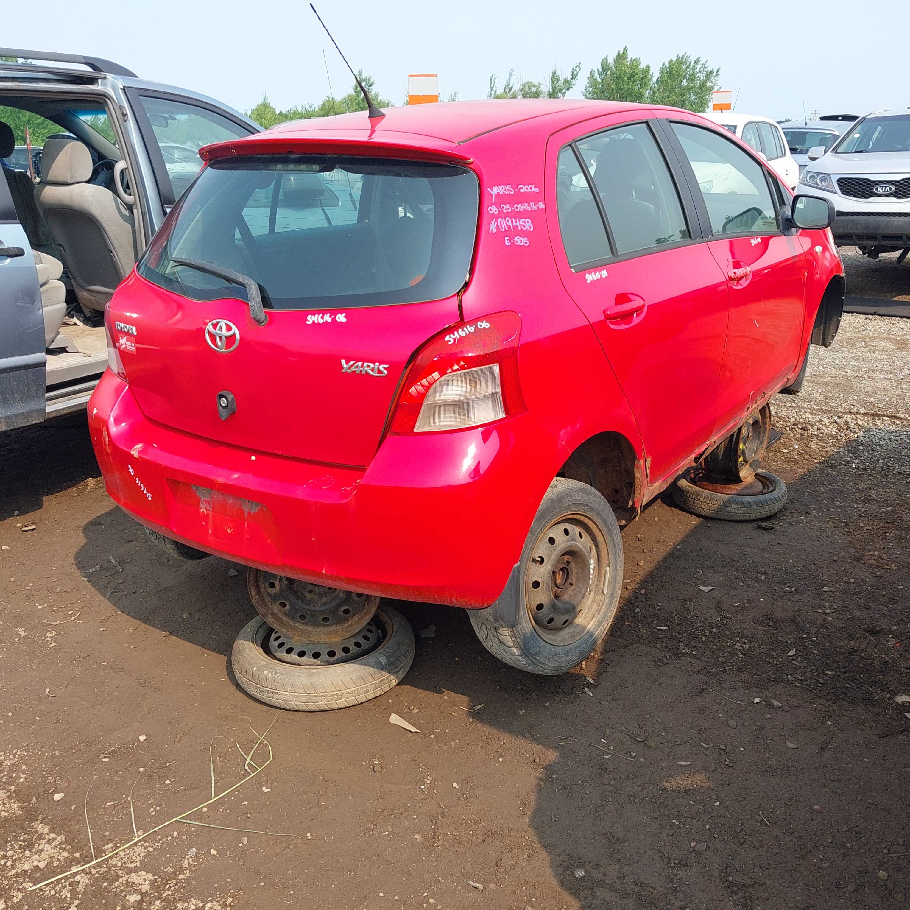 TOYOTA YARIS 2006
