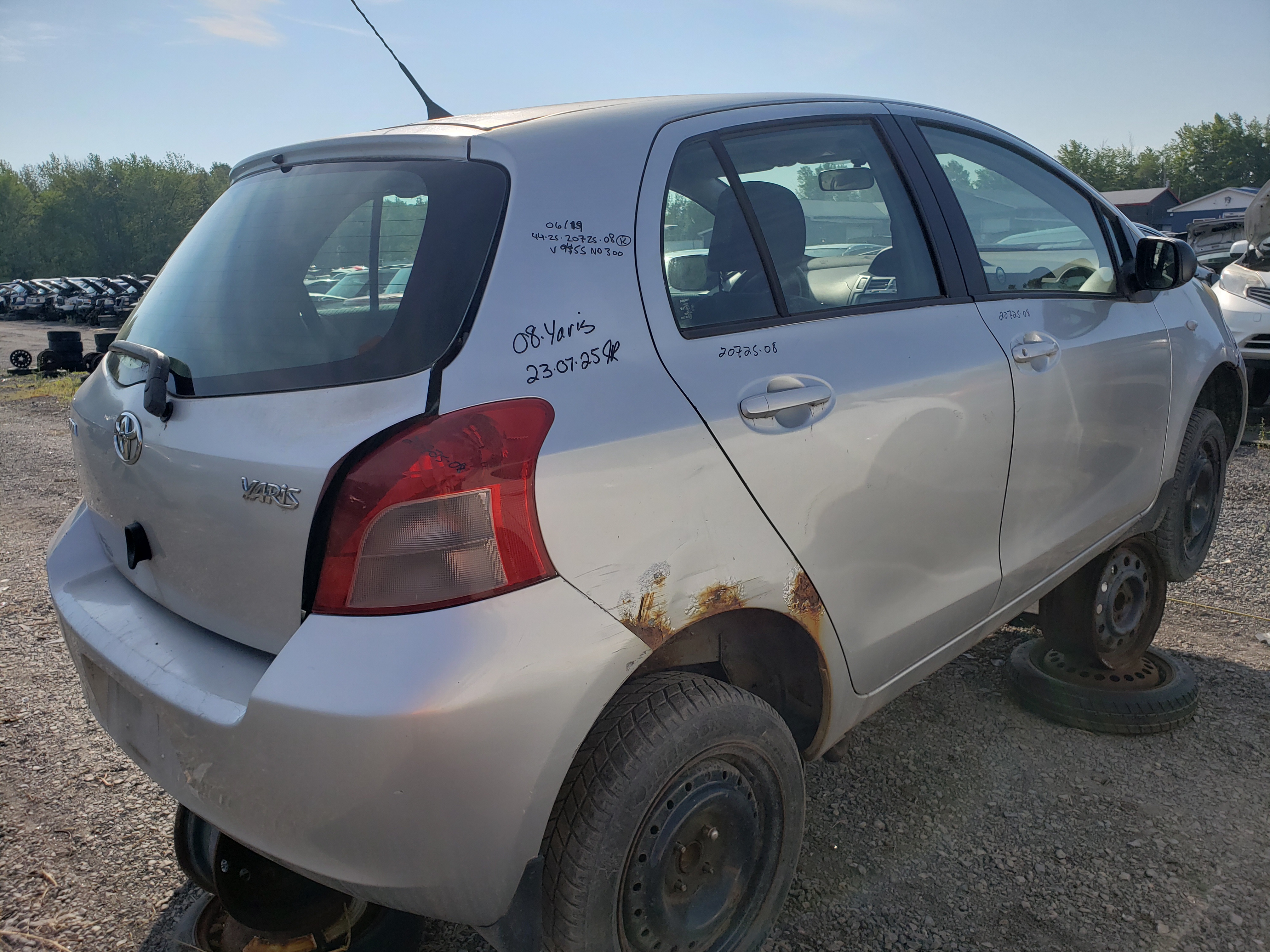 TOYOTA YARIS 2008