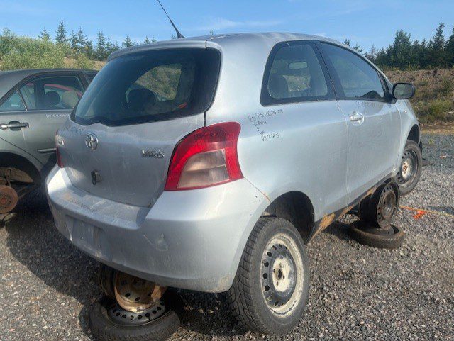 TOYOTA YARIS 2008