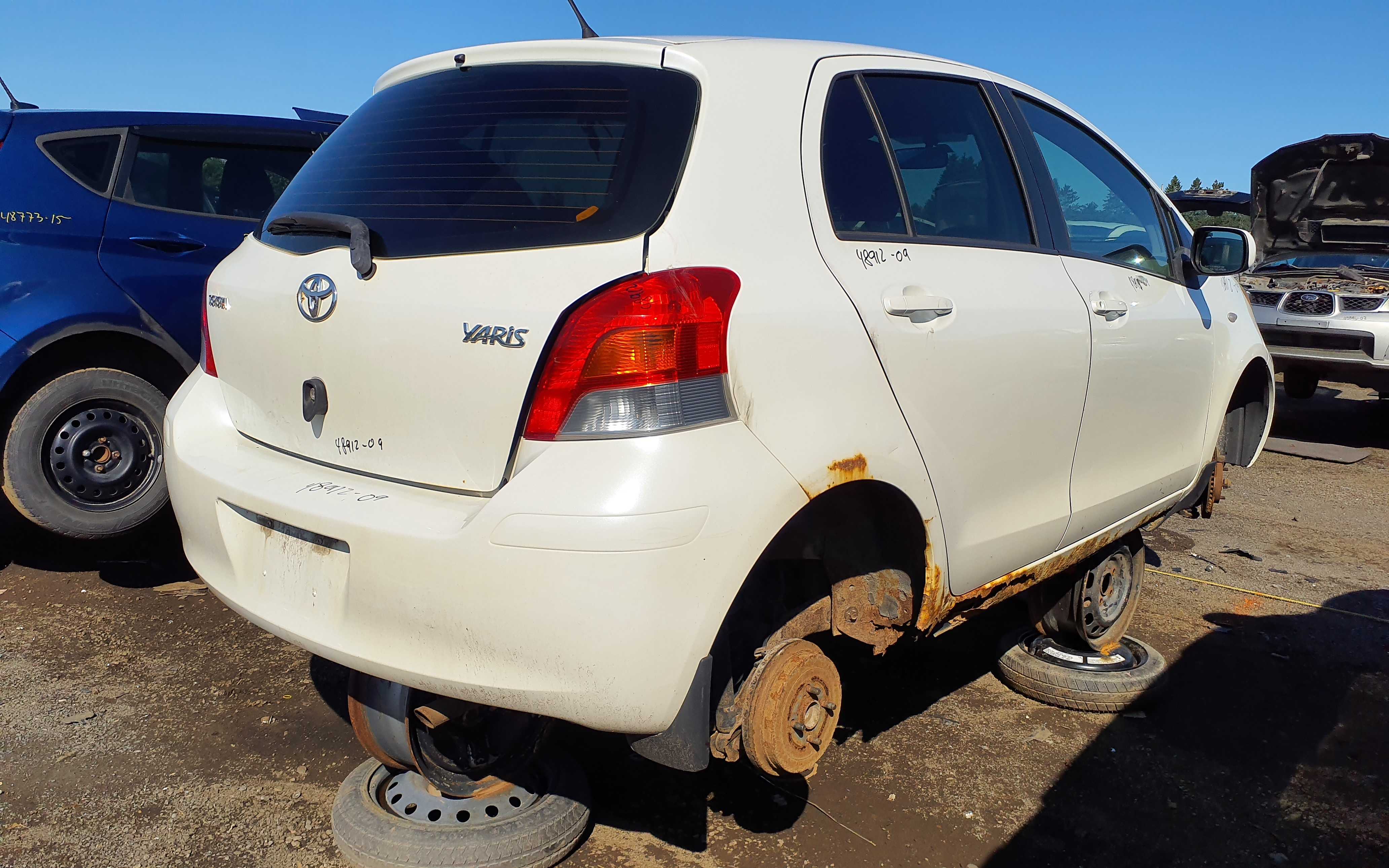 TOYOTA YARIS 2009