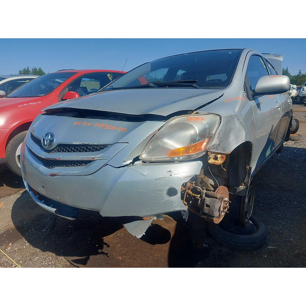 TOYOTA YARIS 2009