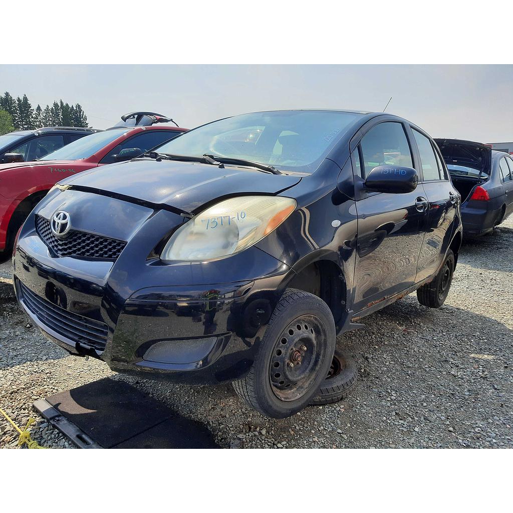 TOYOTA YARIS 2010