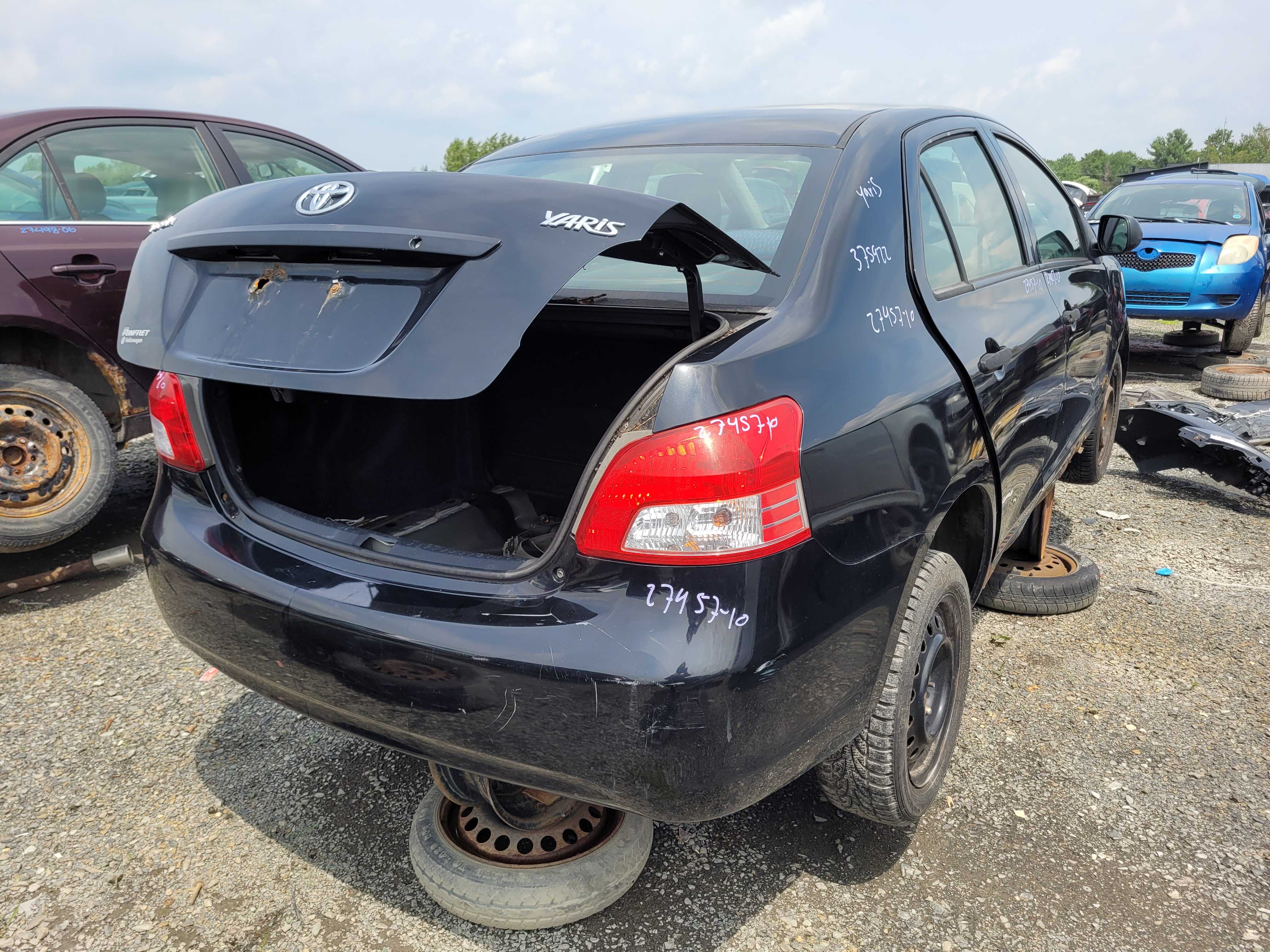 TOYOTA YARIS 2010