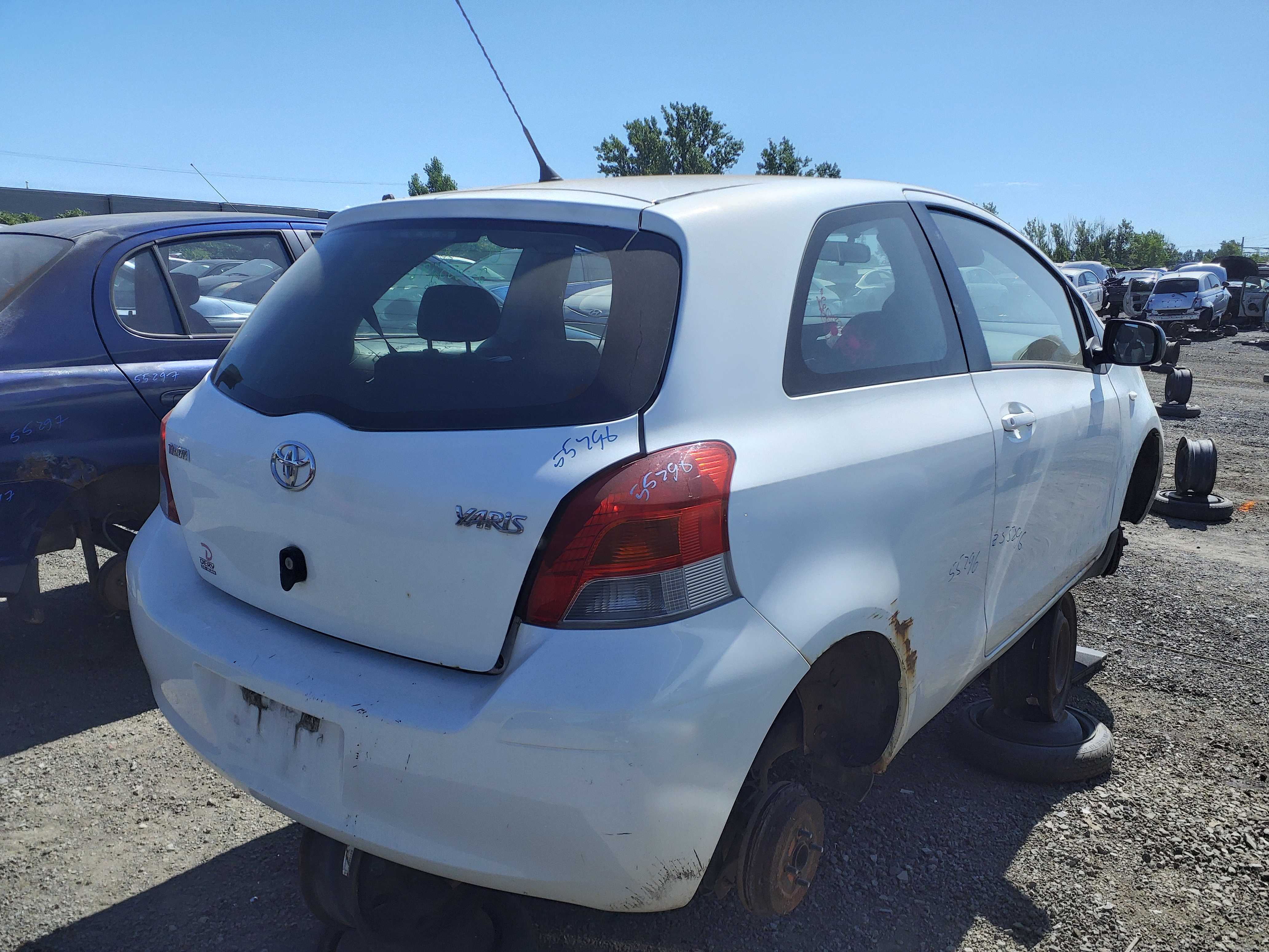 TOYOTA YARIS 2011