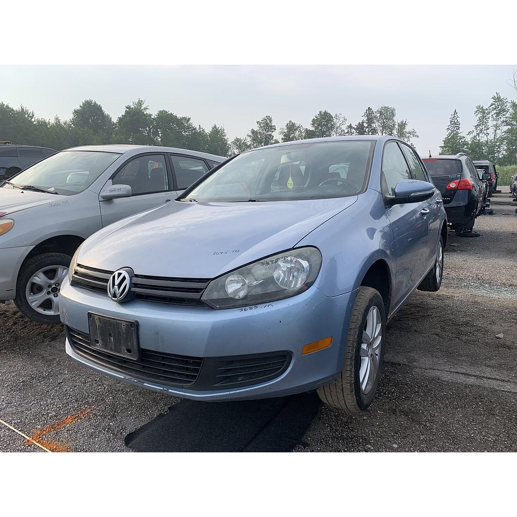 VOLKSWAGEN GOLF 2010