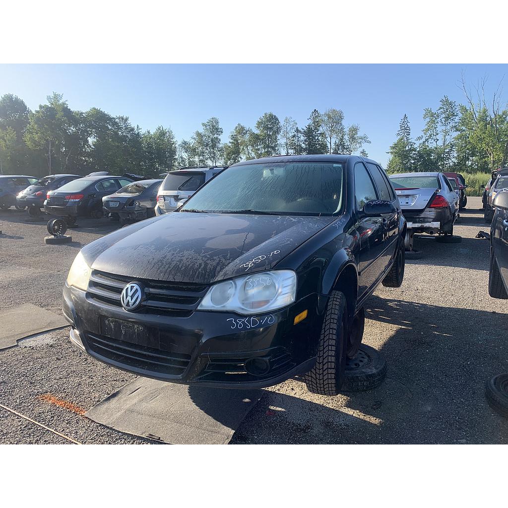 VOLKSWAGEN GOLF 2010